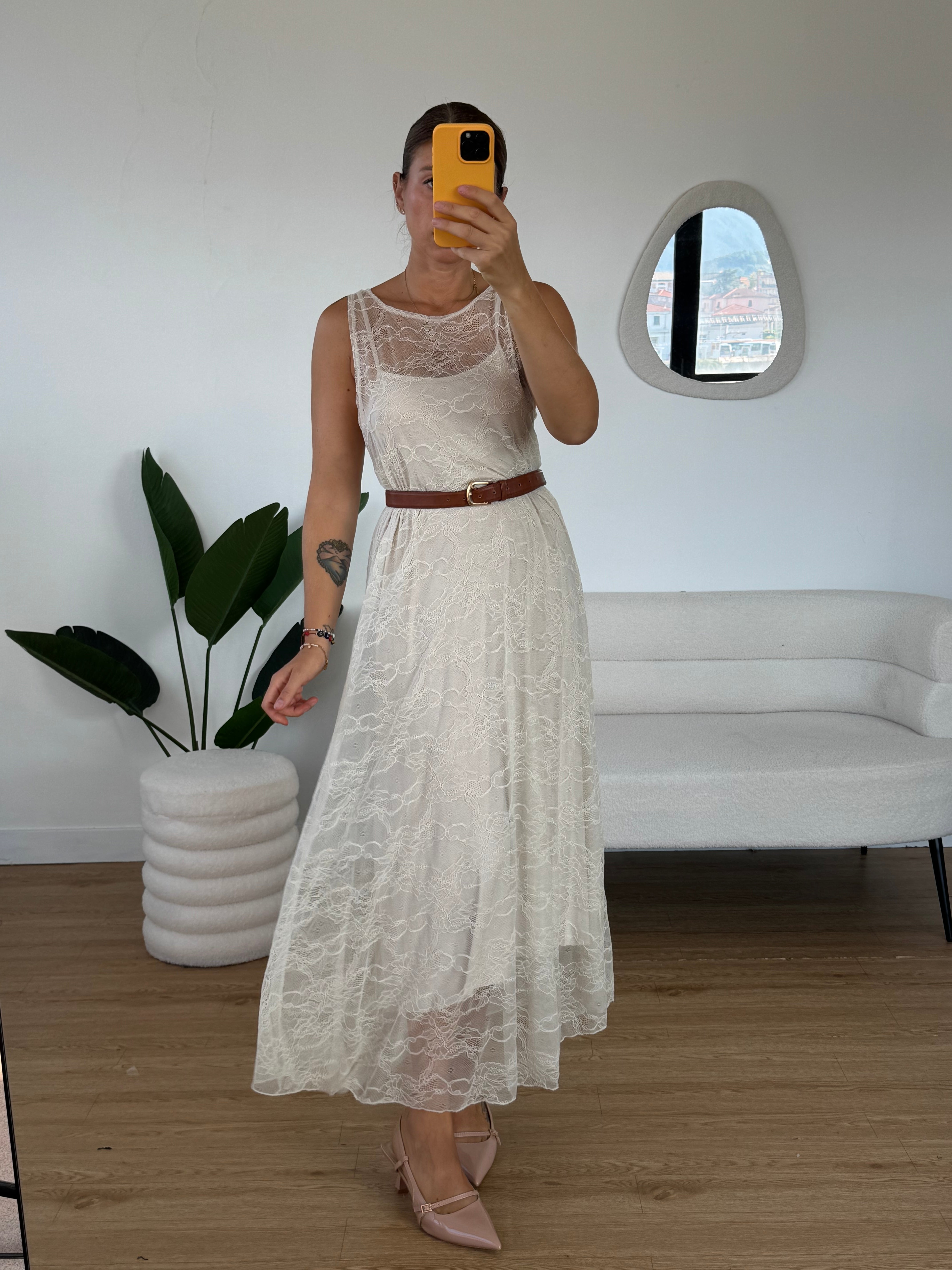 Abito pizzo lungo con sottoveste