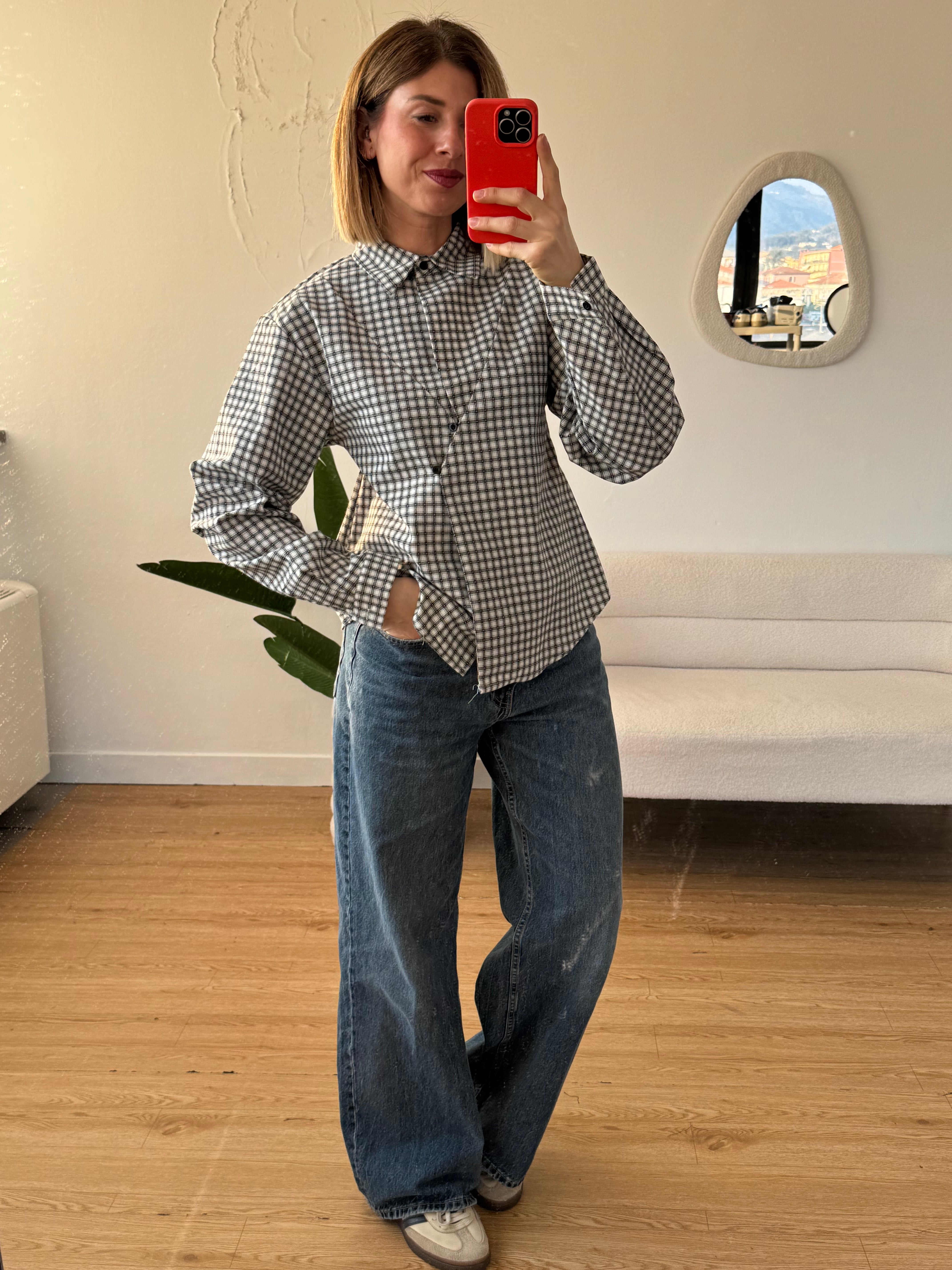 Camicia a quadretti bottoni asimmetrici