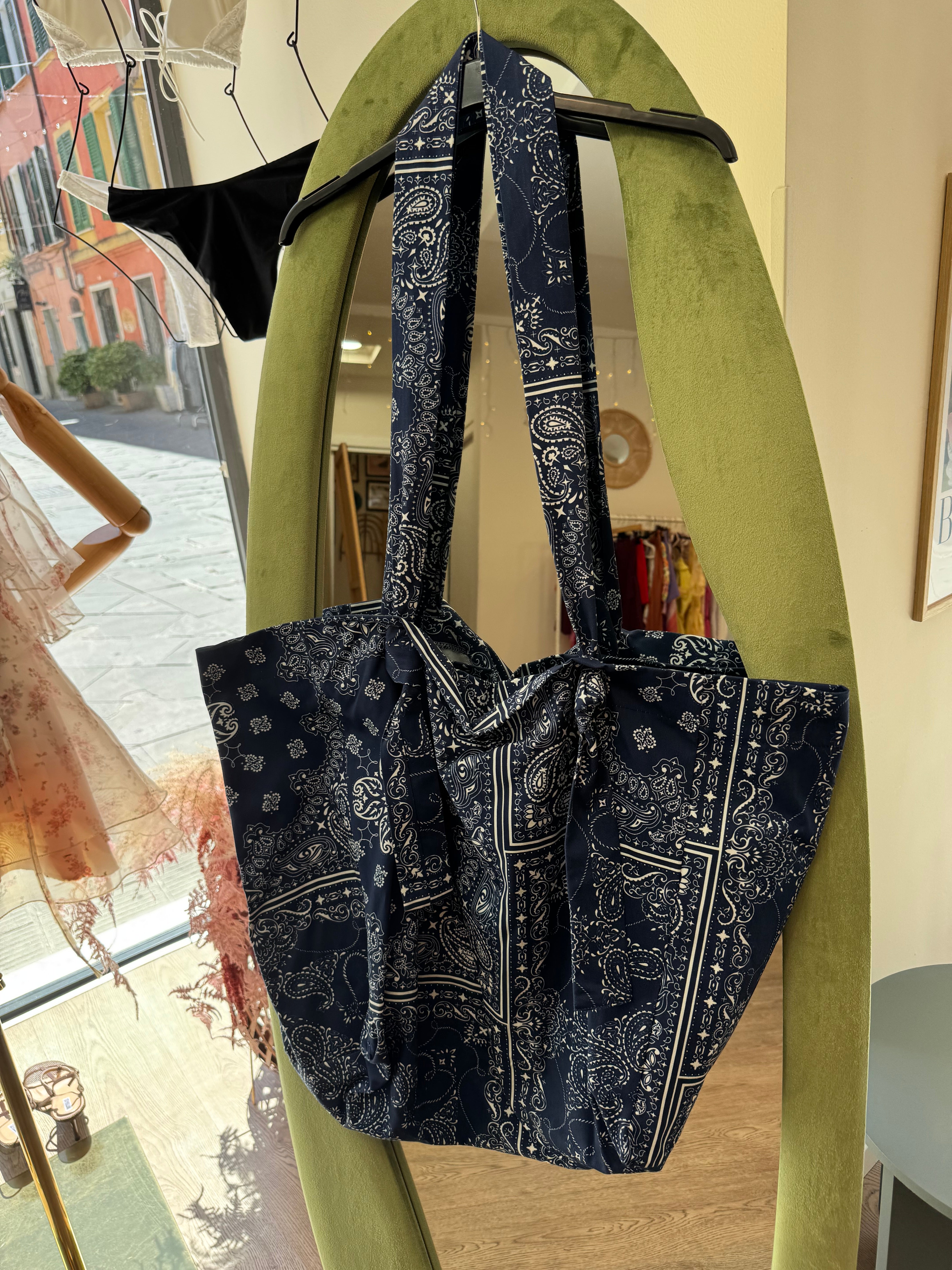 Maxi bag stampa bandana by Lumina