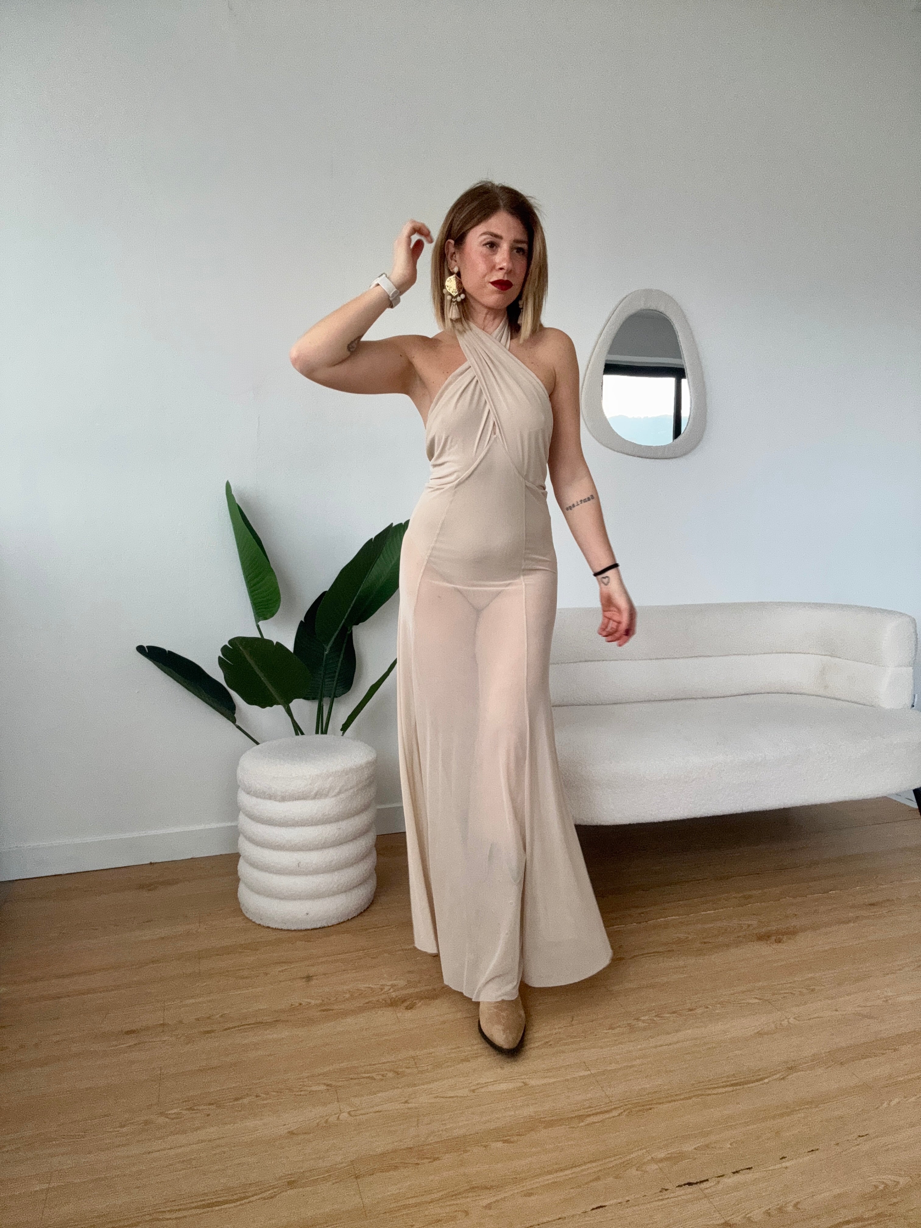 Abito scollo americano semitrasparente by Lumina