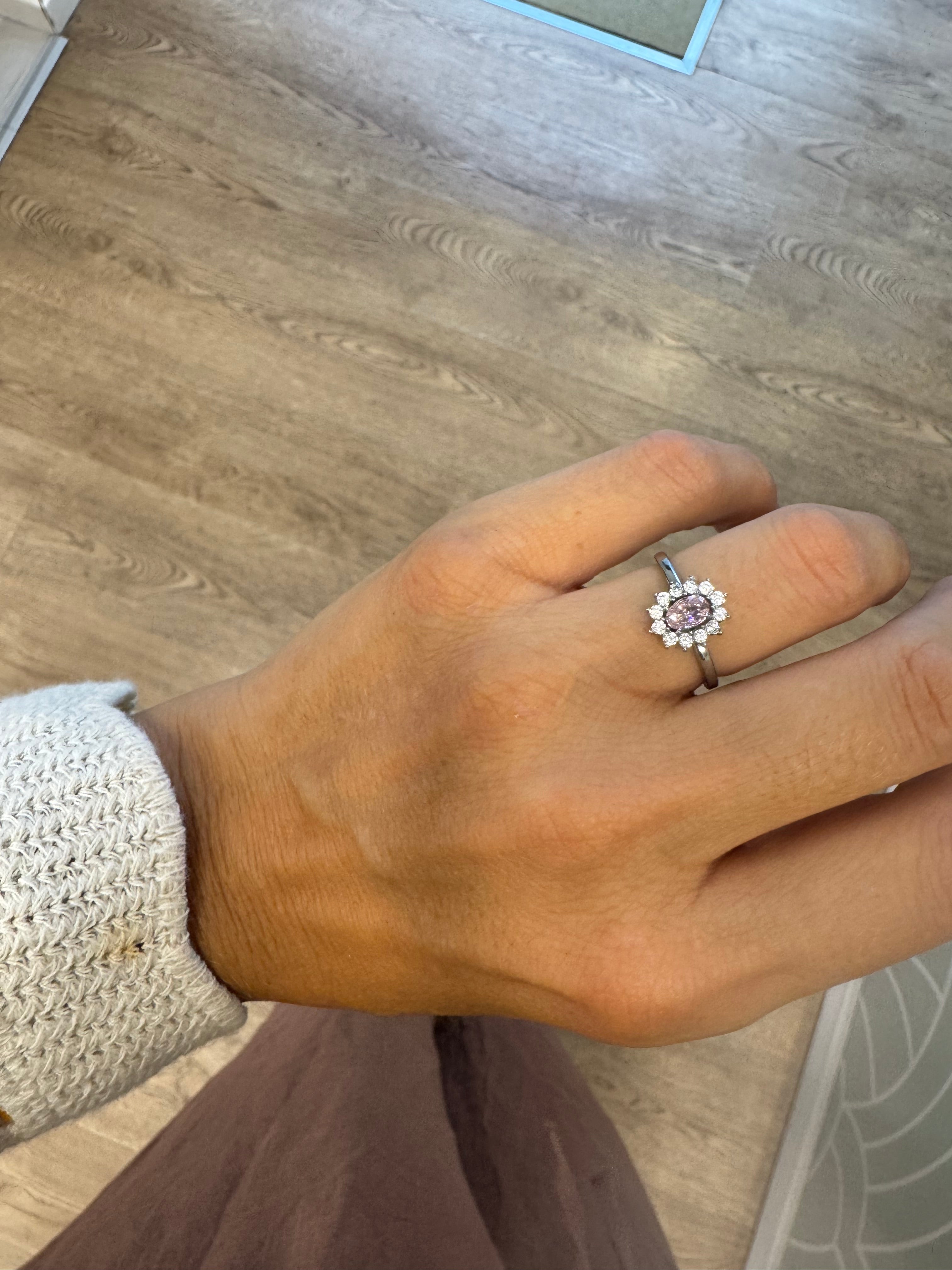 Anello pietra princess
