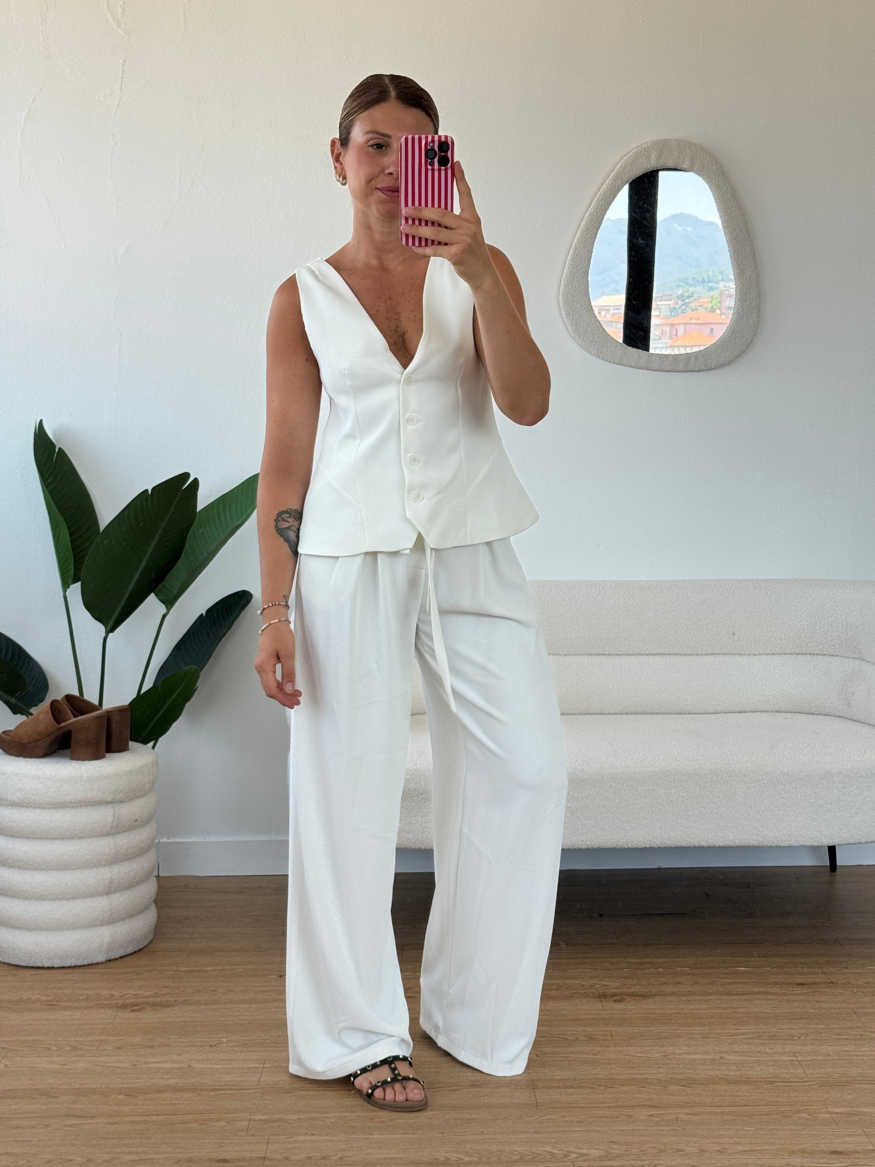Pantaloni bianchi fluidi by Lumina