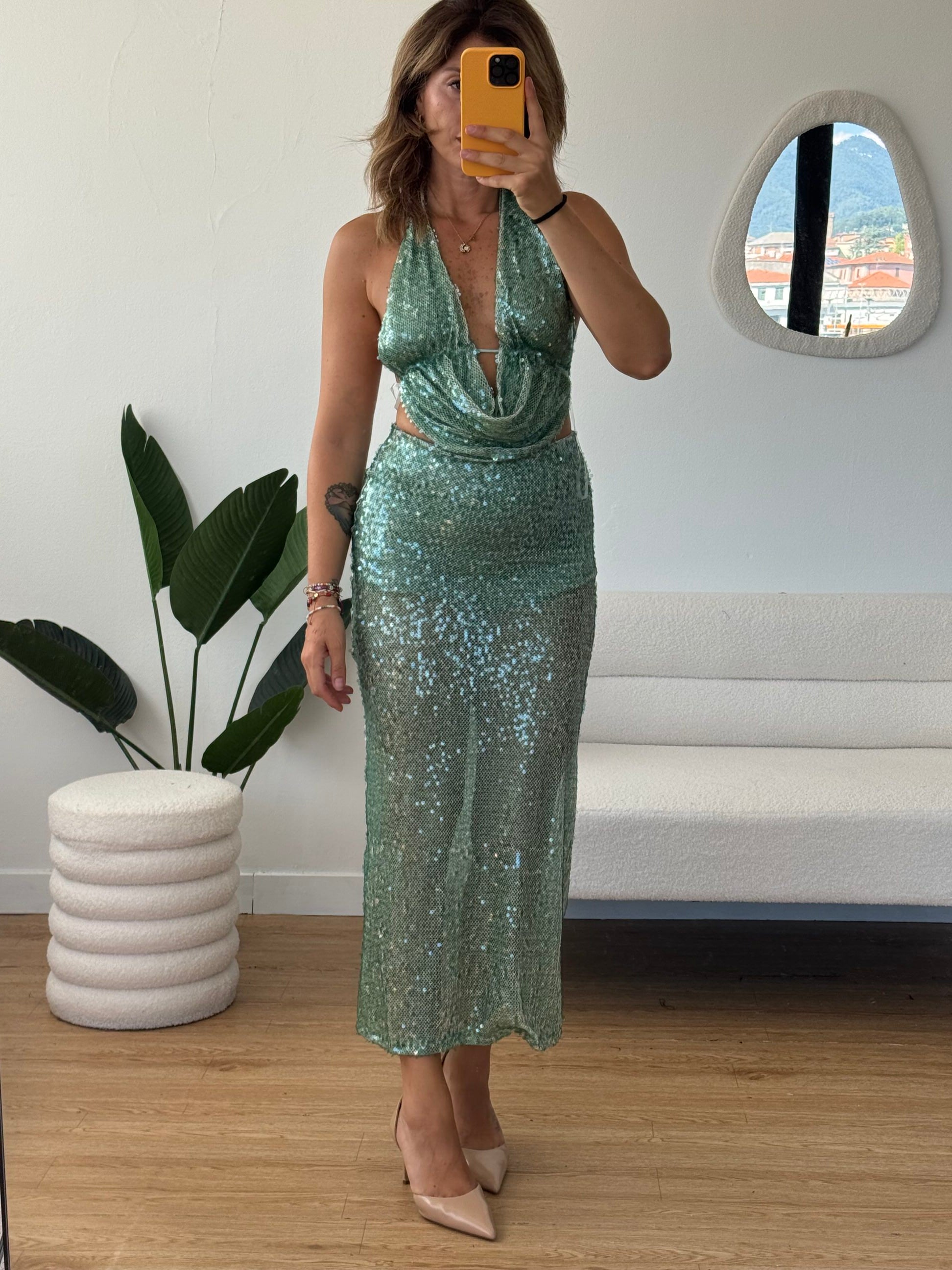 Completo longuette e top in paillettes