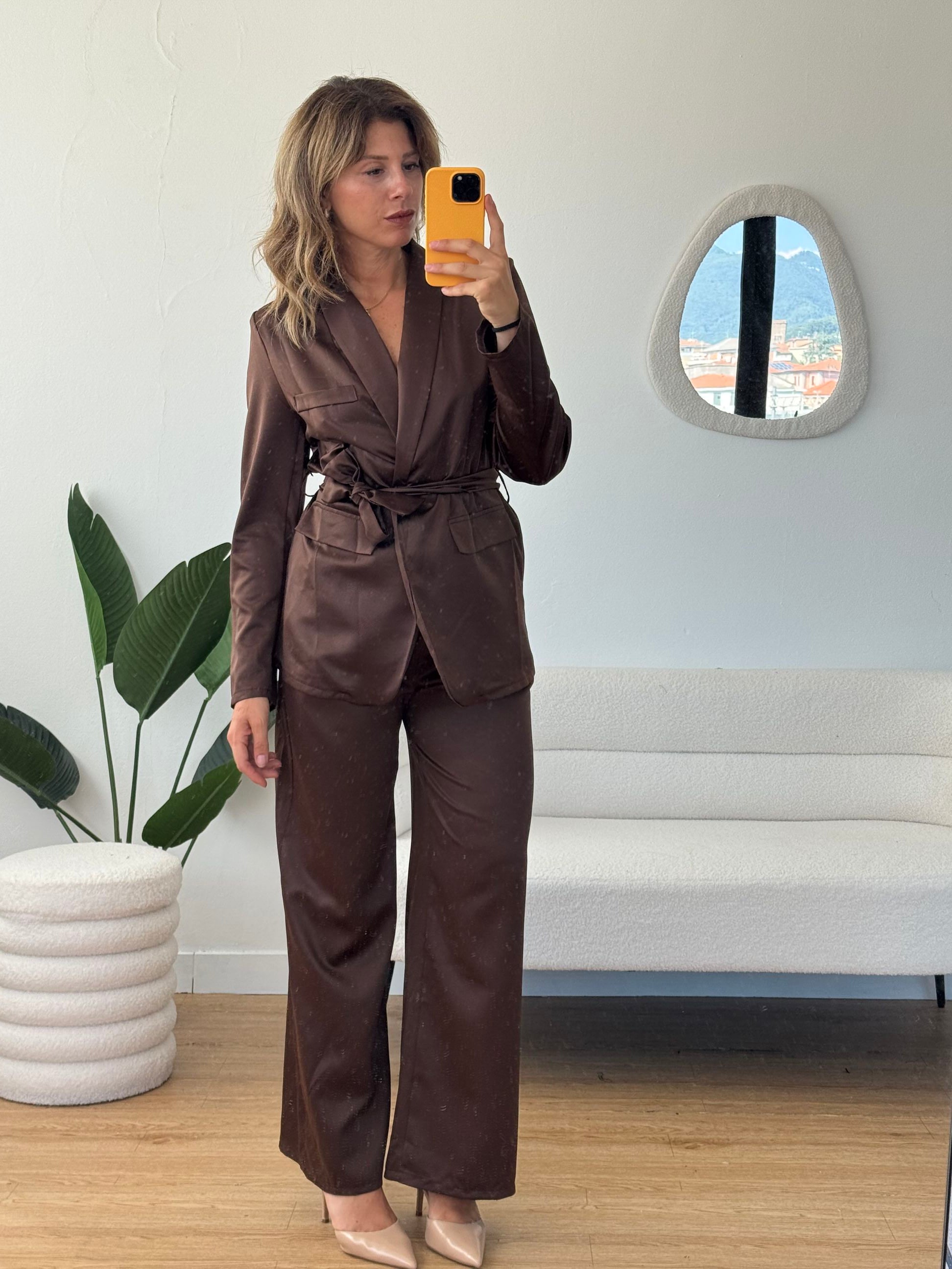Tailleur effetto seta