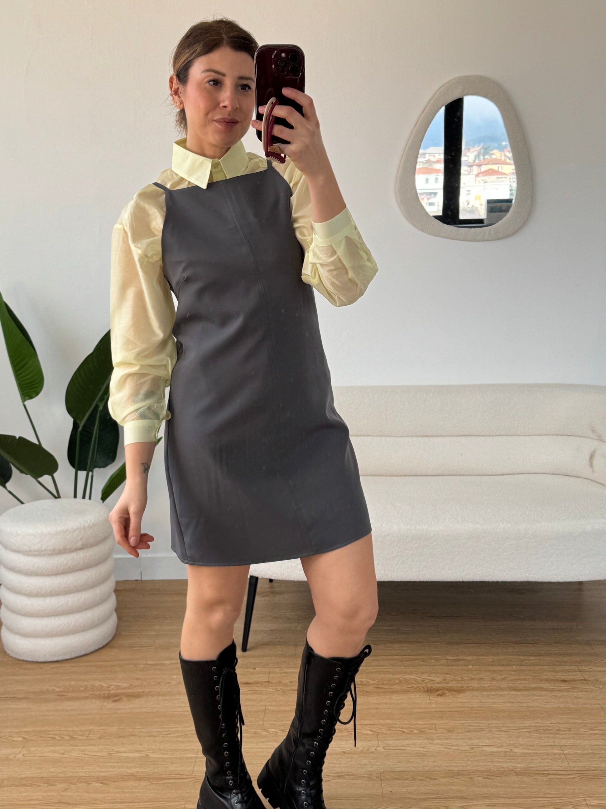 Abito scampanato spallin sottile