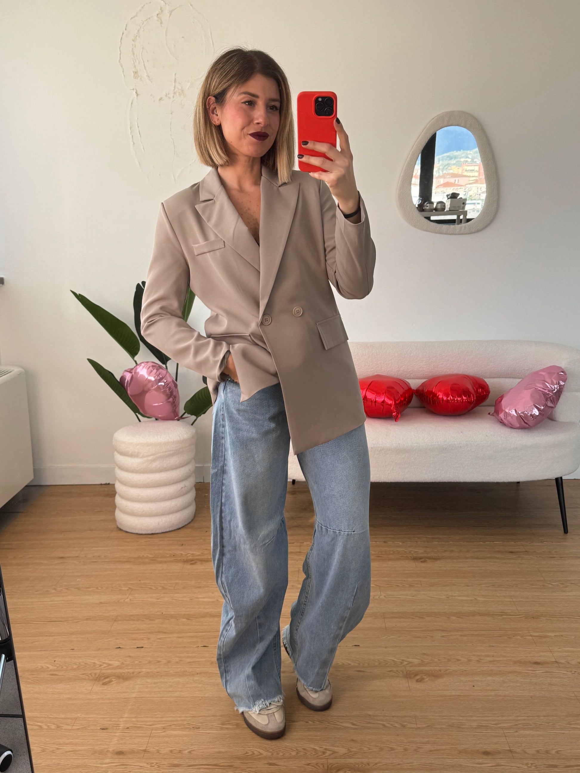 Jeans ballon vita alta sfrangiati