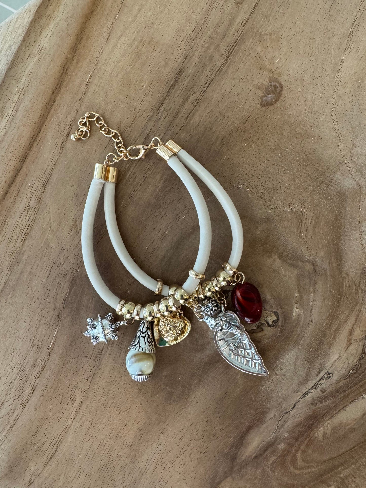 Bracciale ciondoli
