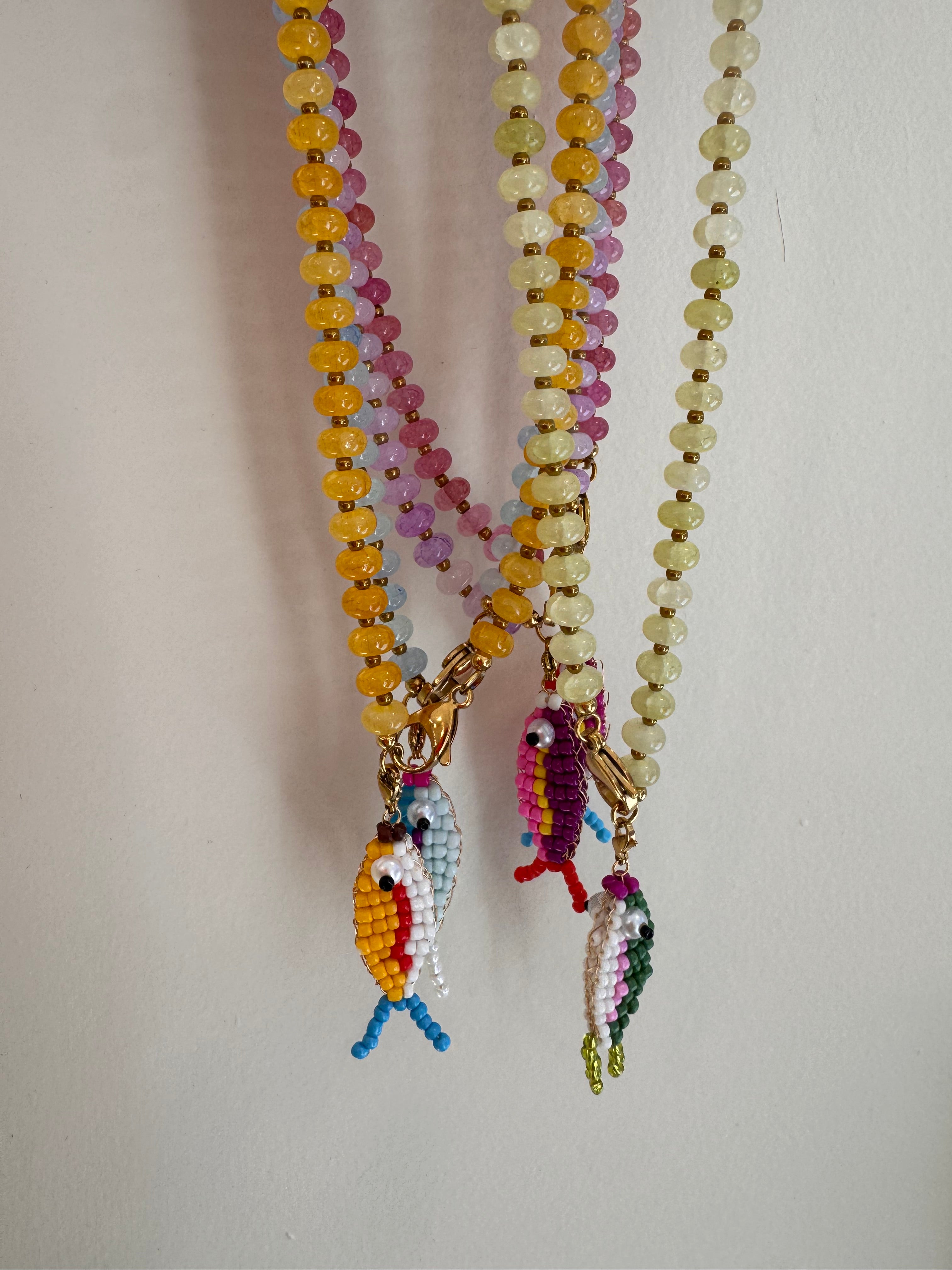 Collana pesciolini di perline
