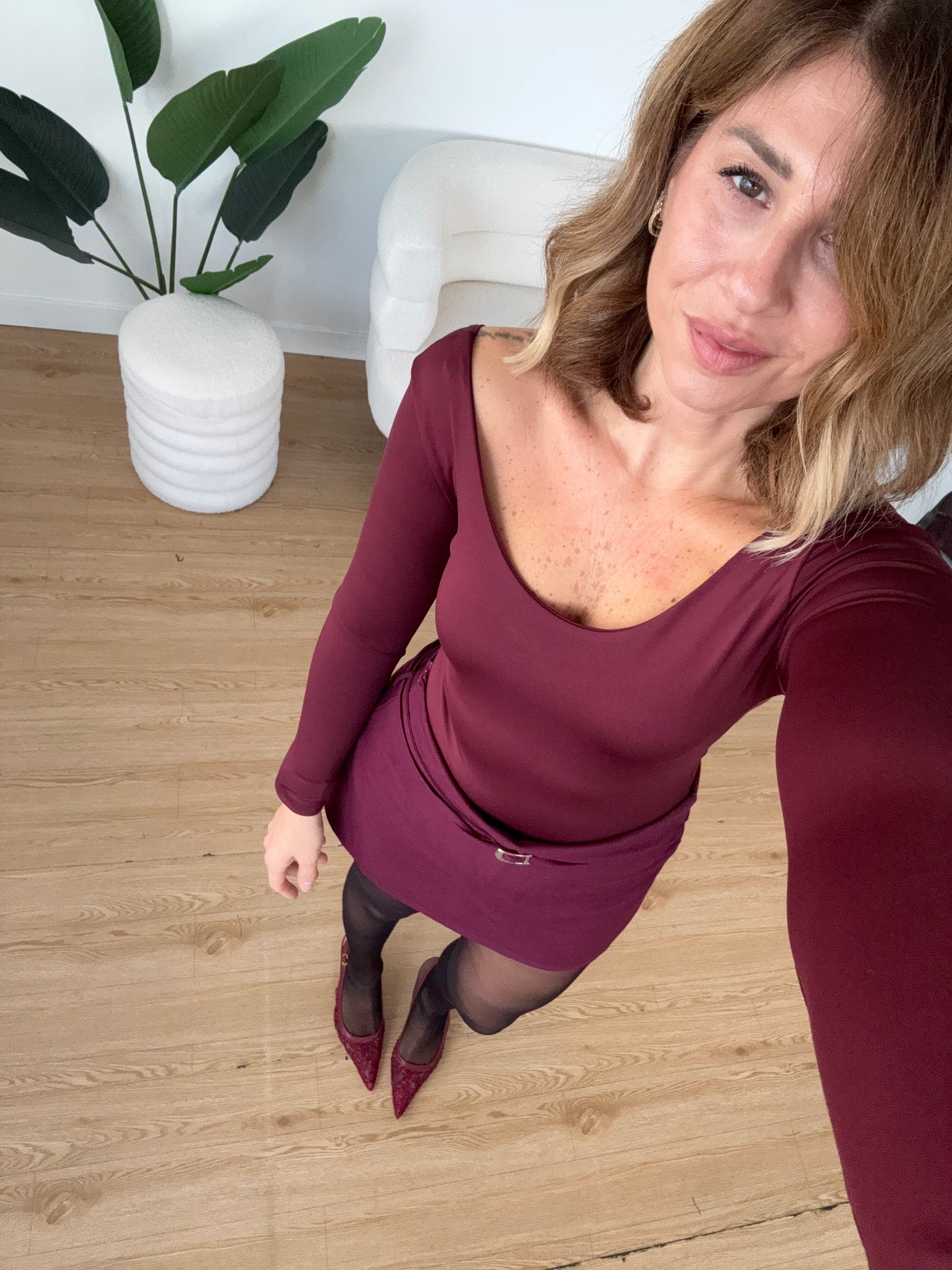 Body basico scollatura asimmetrica