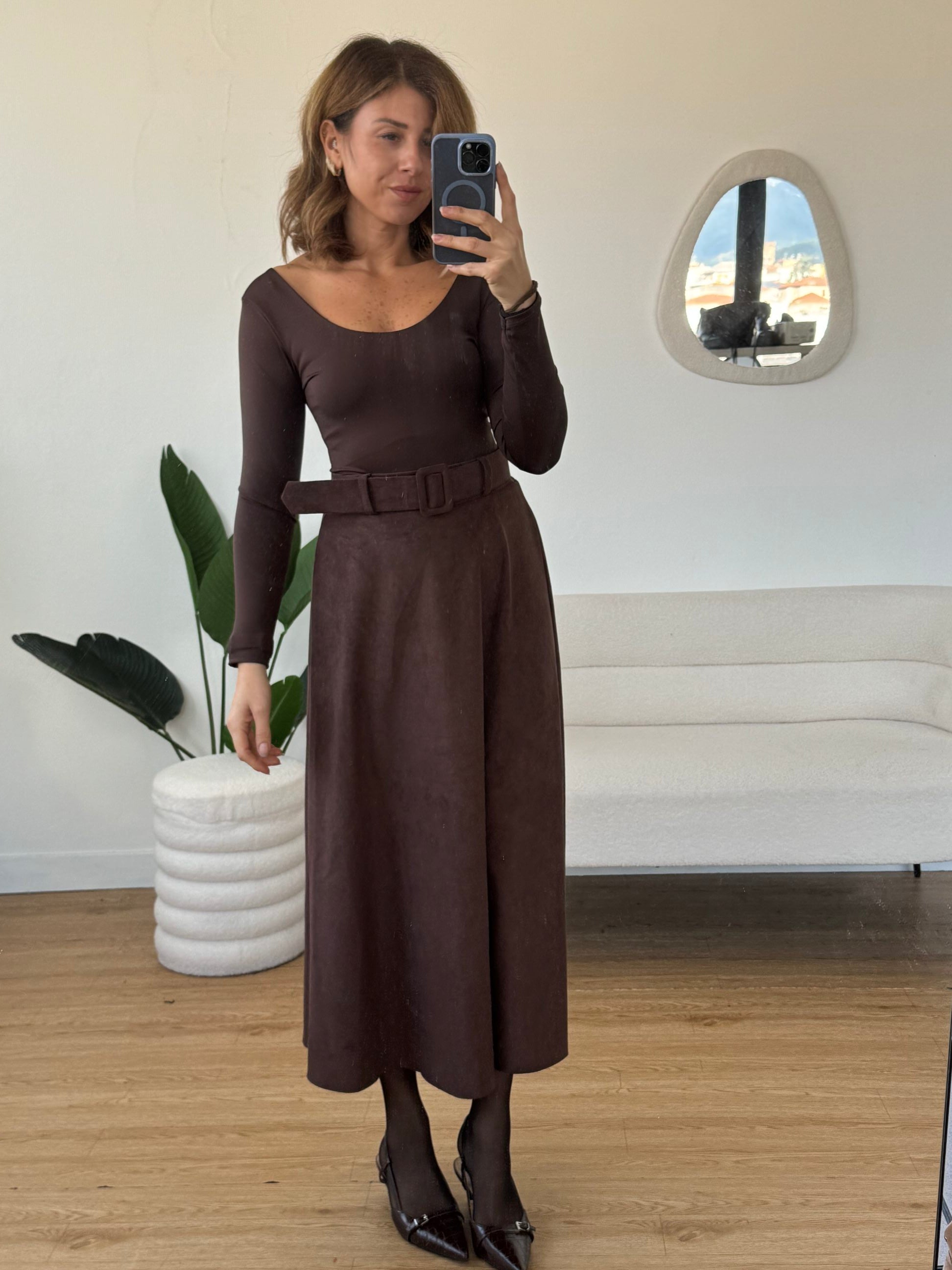 Gonna longuette scamosciata con cintura