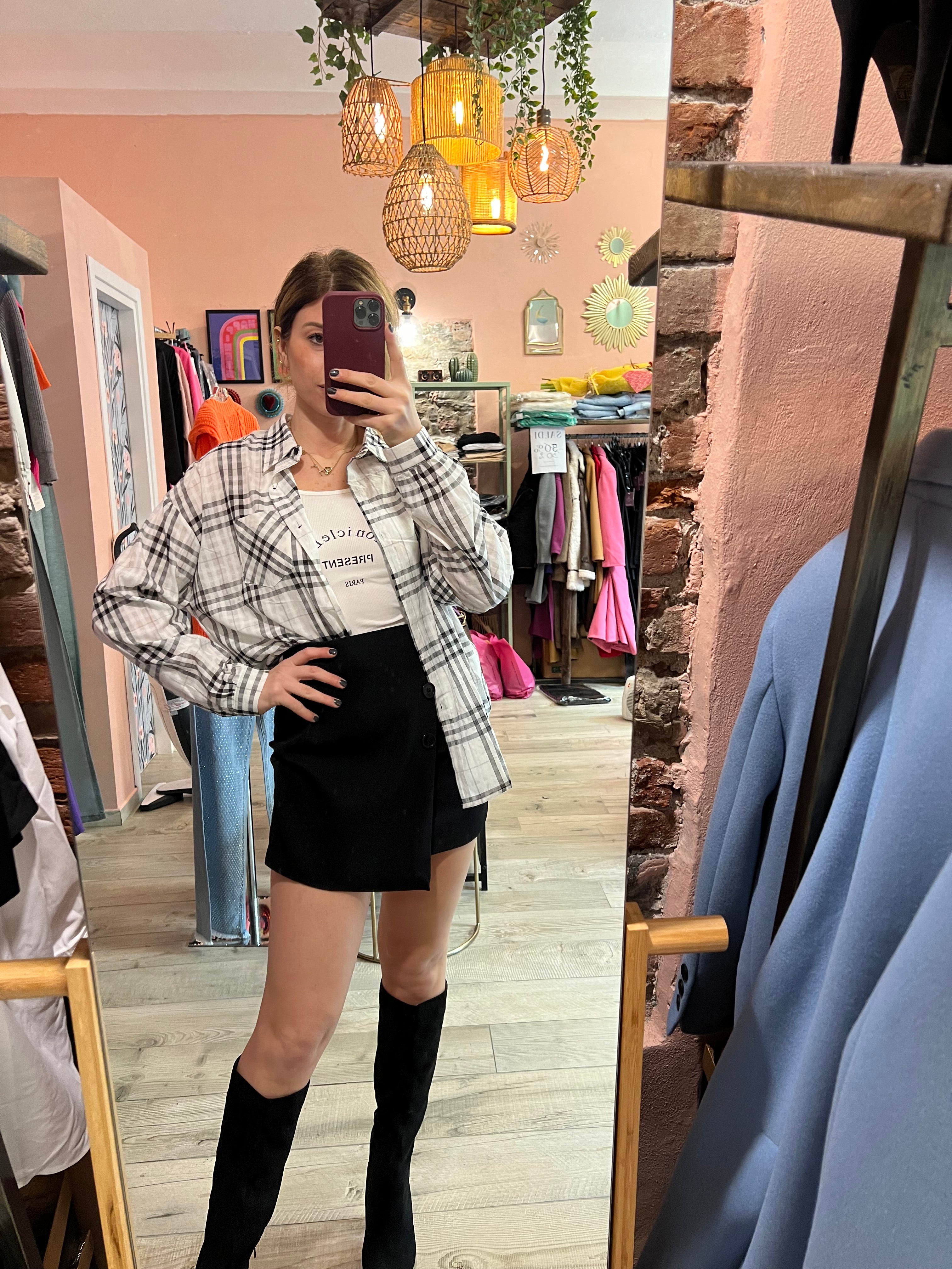 Camicia a quadri con canotta