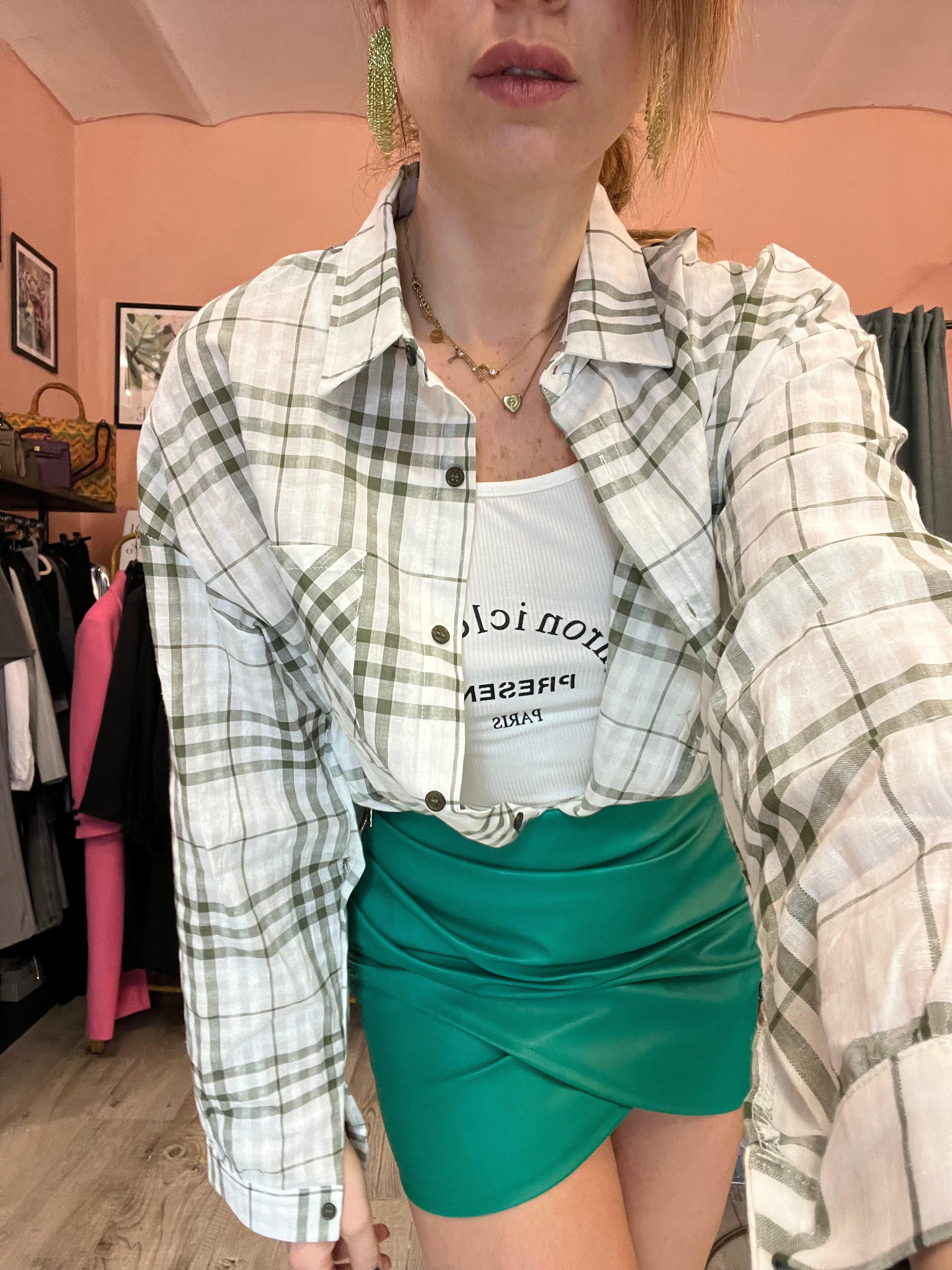 Camicia a quadri con canotta