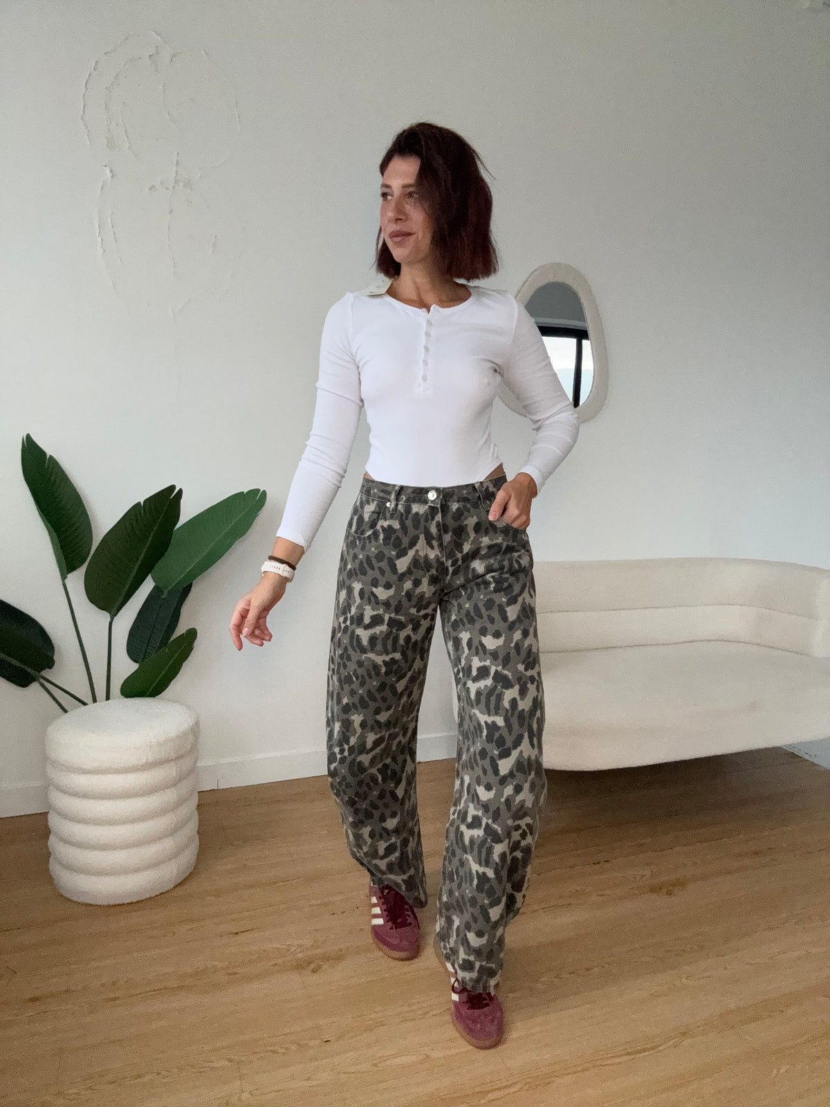 Jeans animalier modello barrel