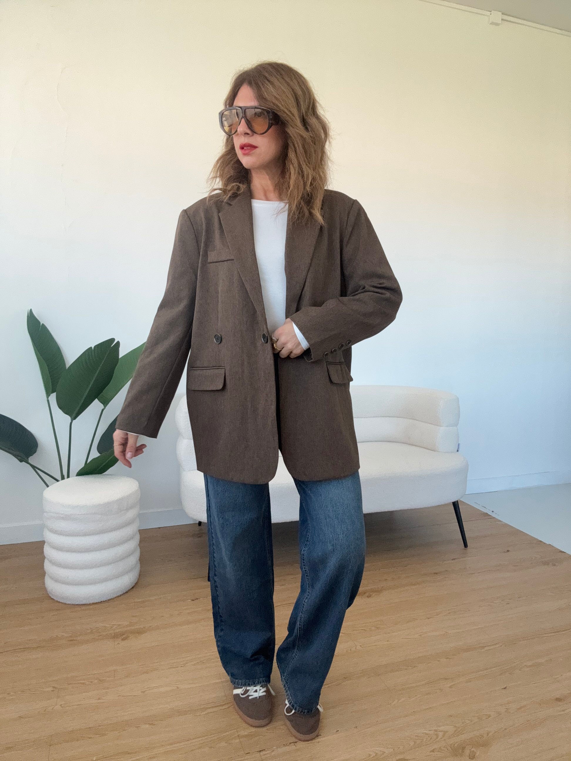 Blazer oversize spacco sul retro