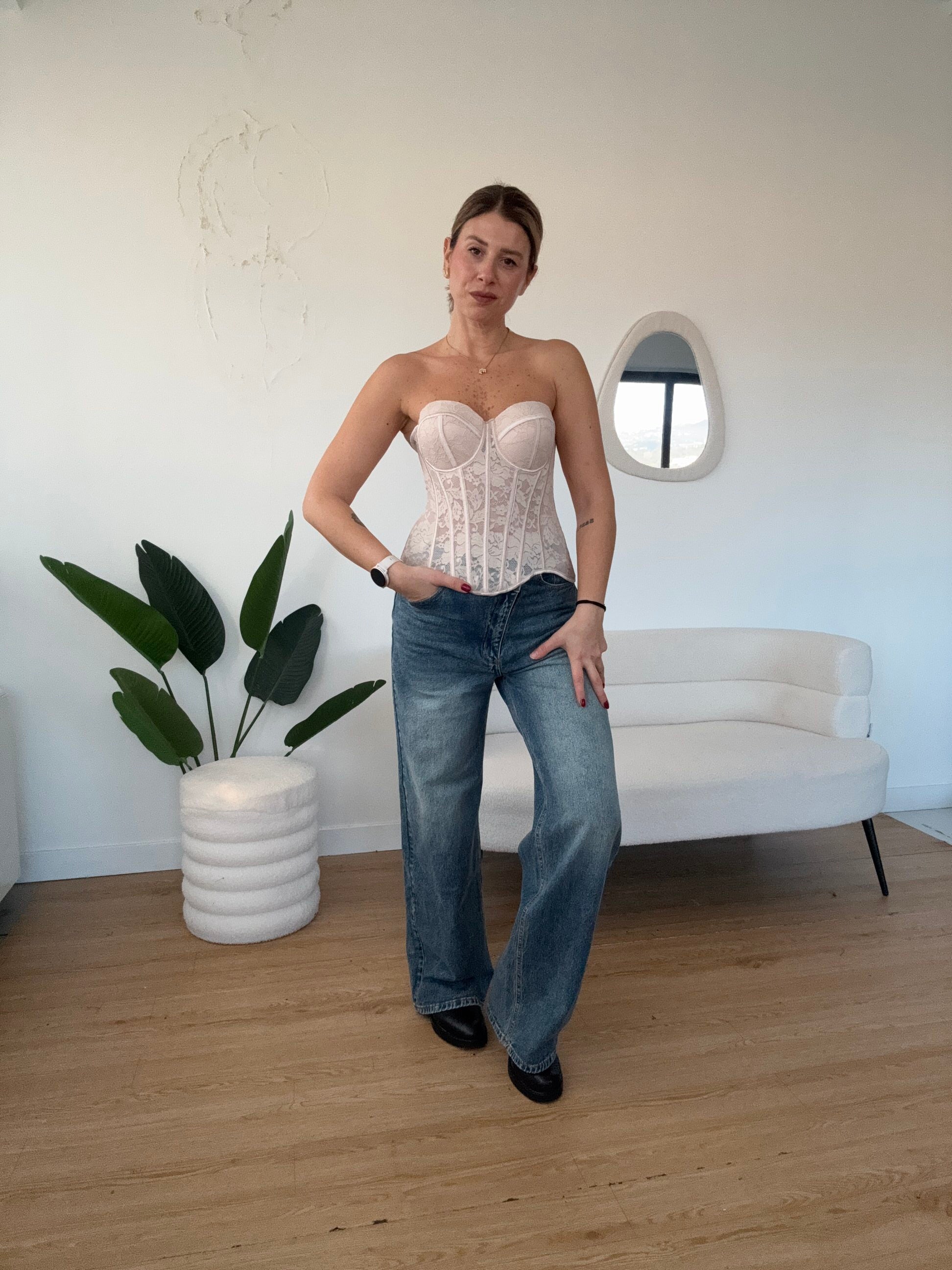 Corpetto pizzo con coppe