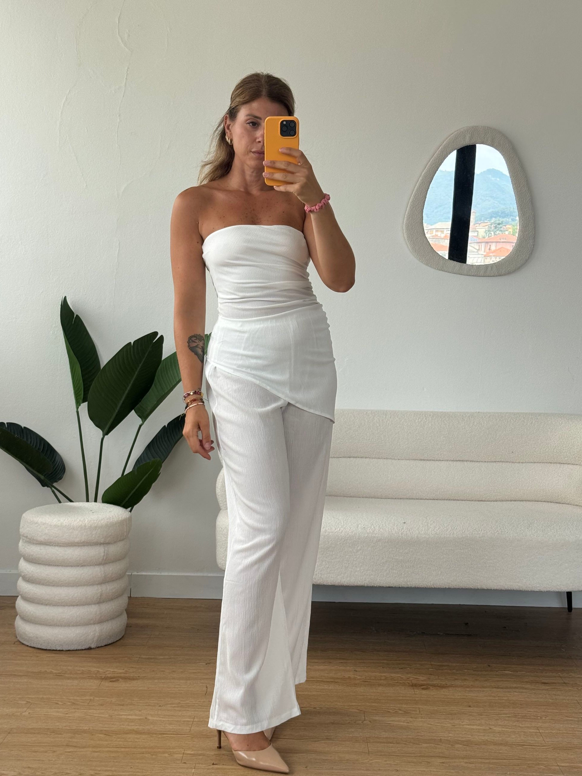 Completo top senza spalline asimmetrico