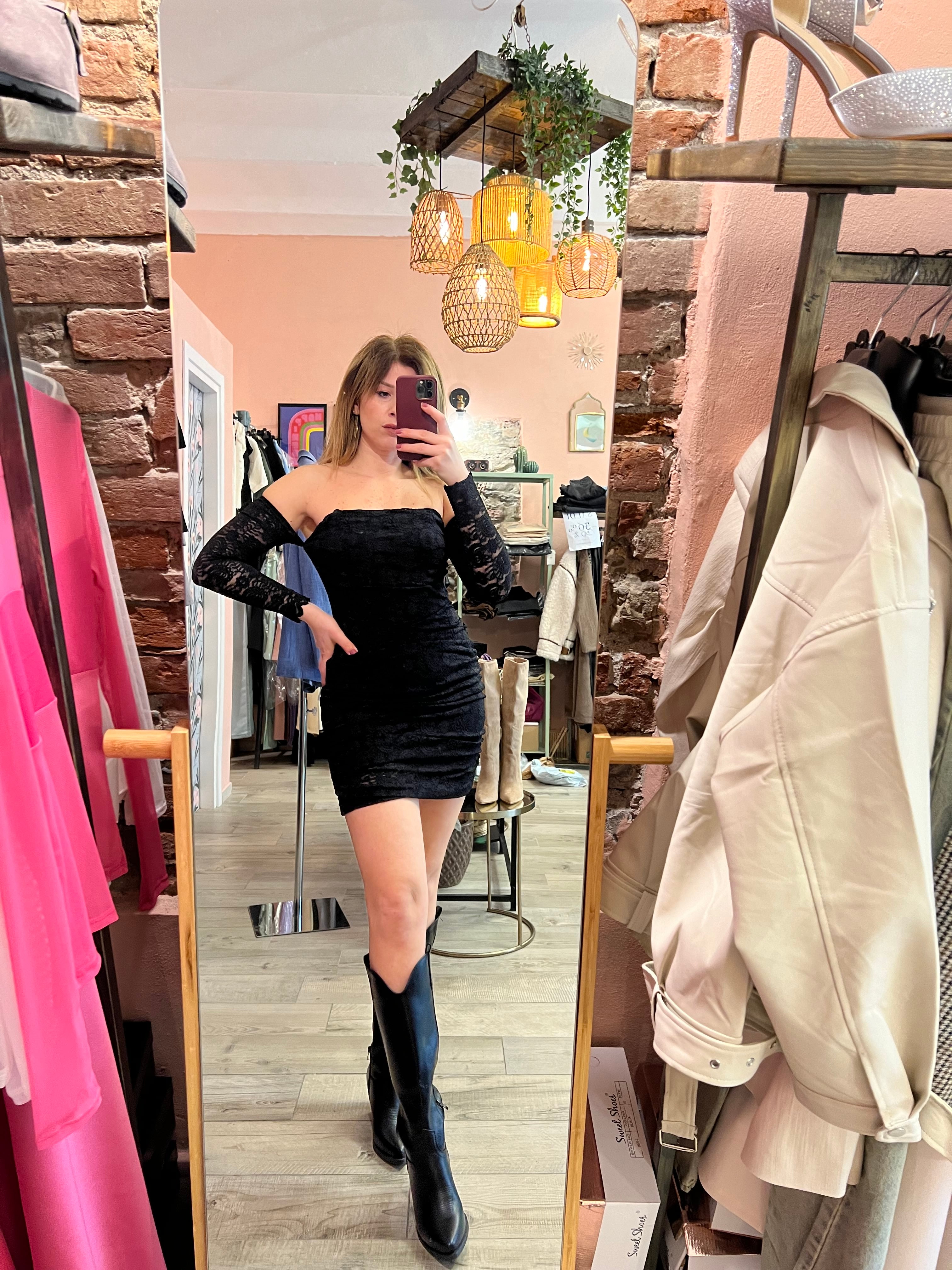 Tubino Kim pizzo con maniche staccate