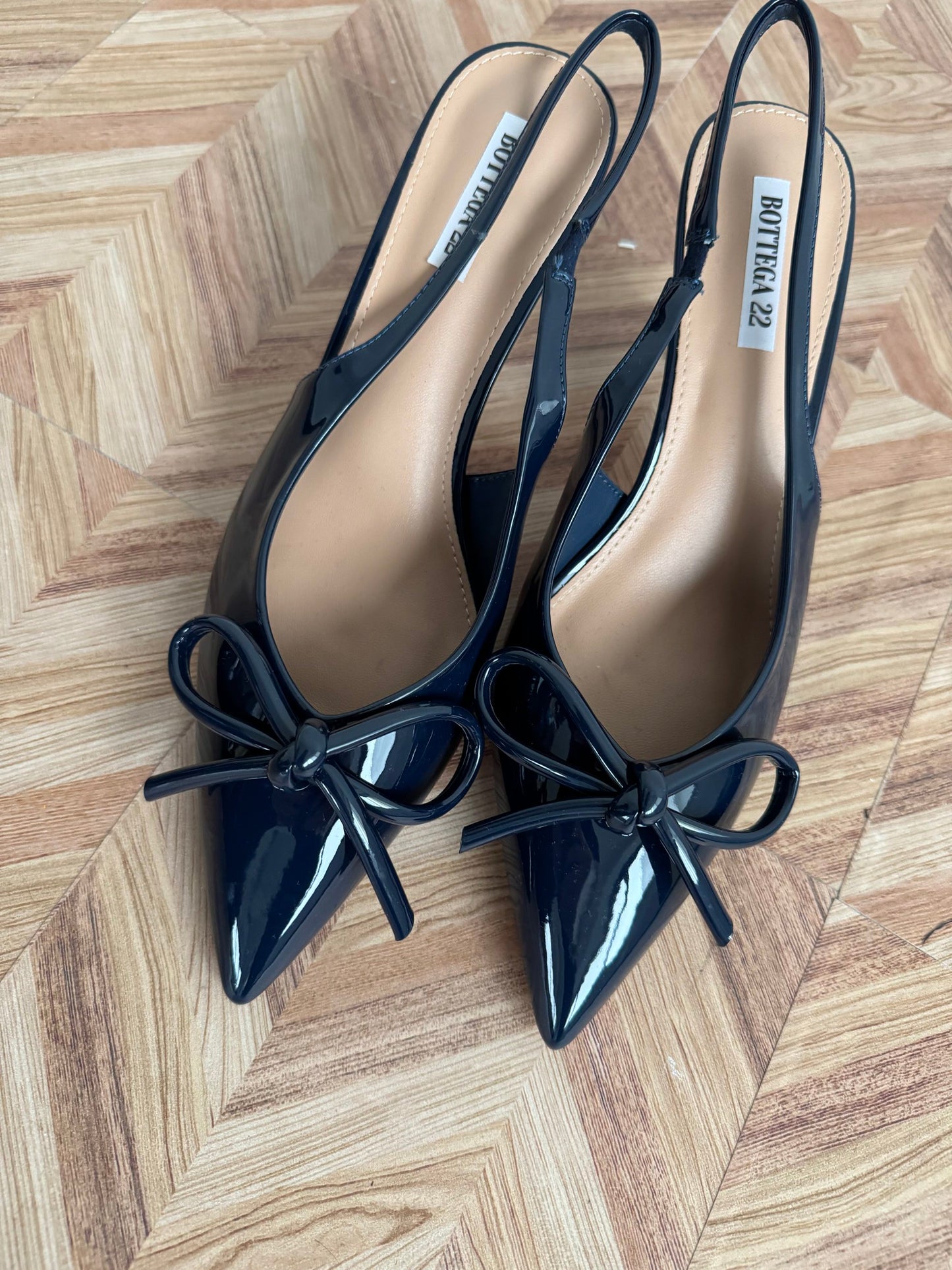 Slingback con fiocco tacco 6