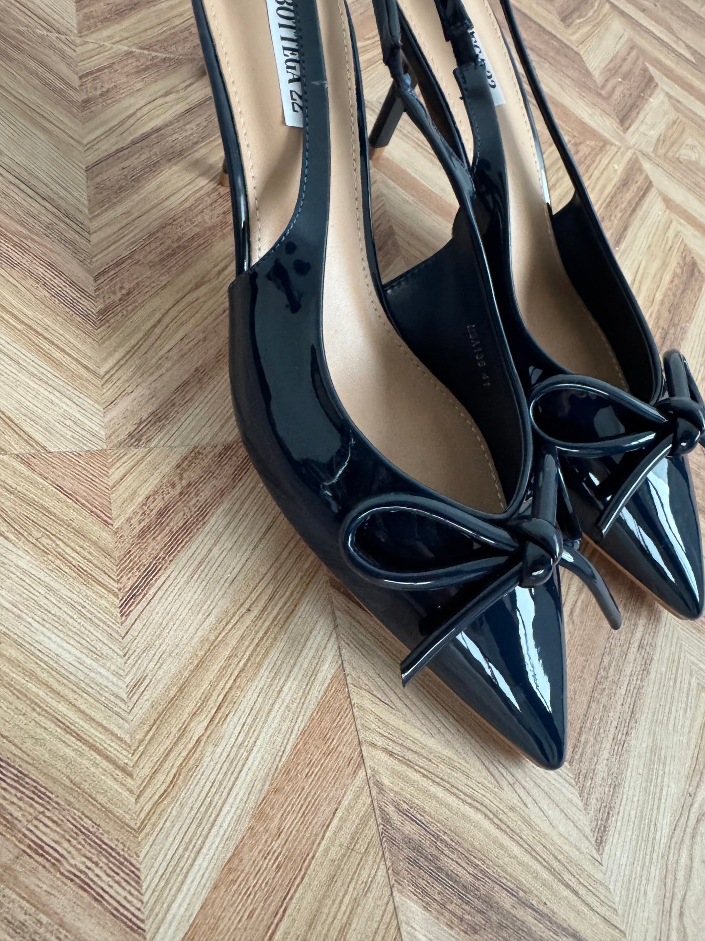 Slingback con fiocco tacco 6