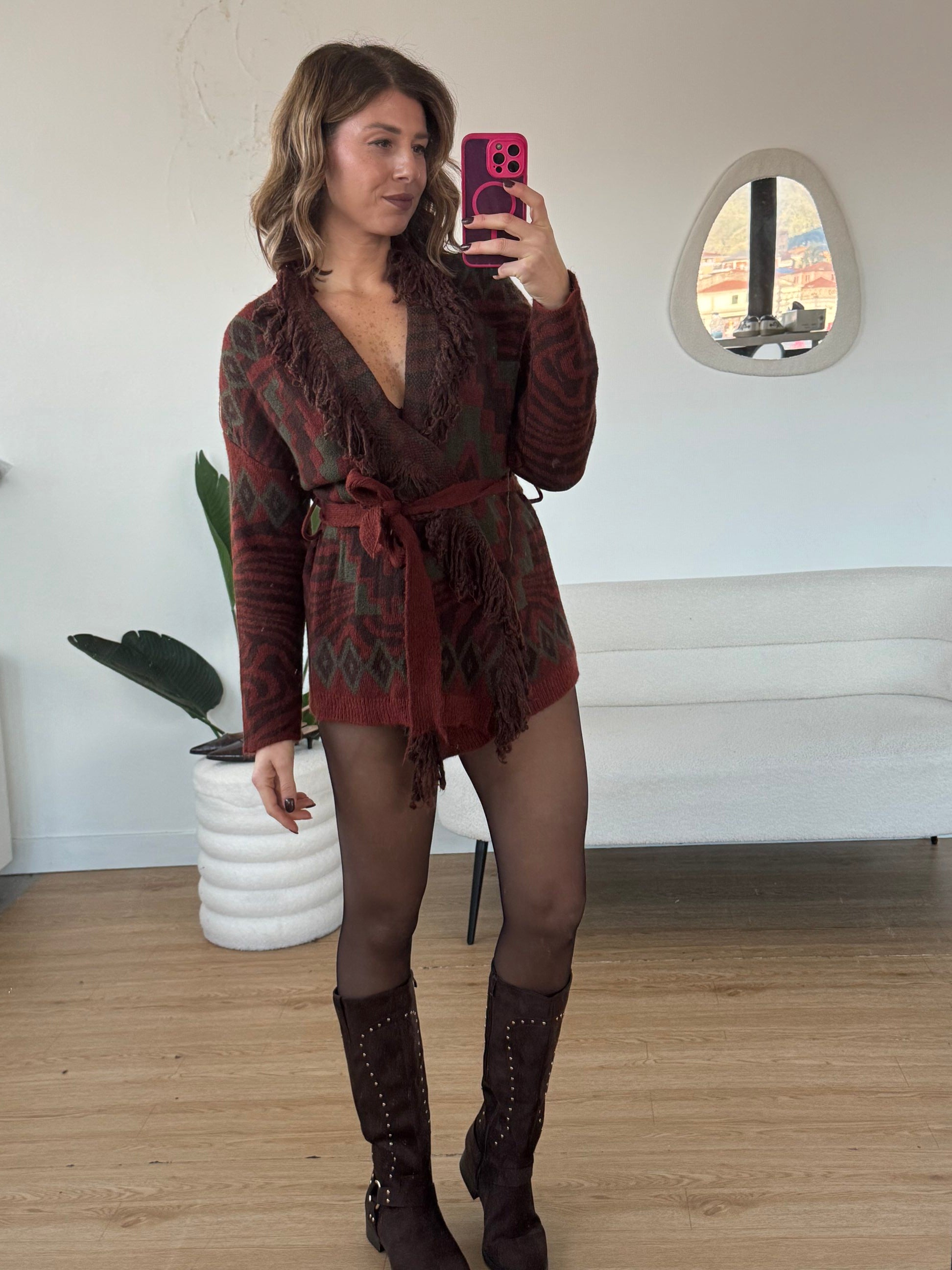 Cardigan con frange e cintura marrone e arancione