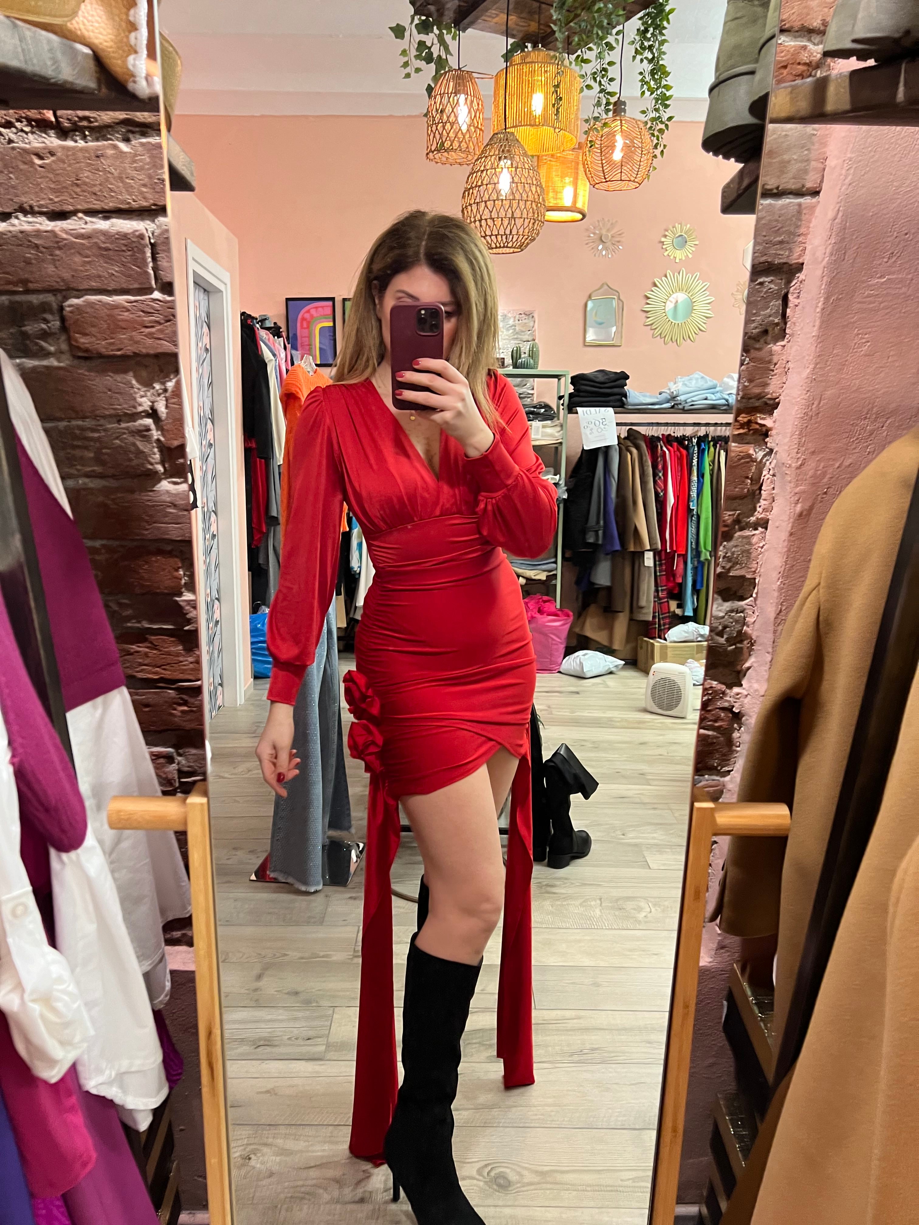 Gonna con applicazioni fiori