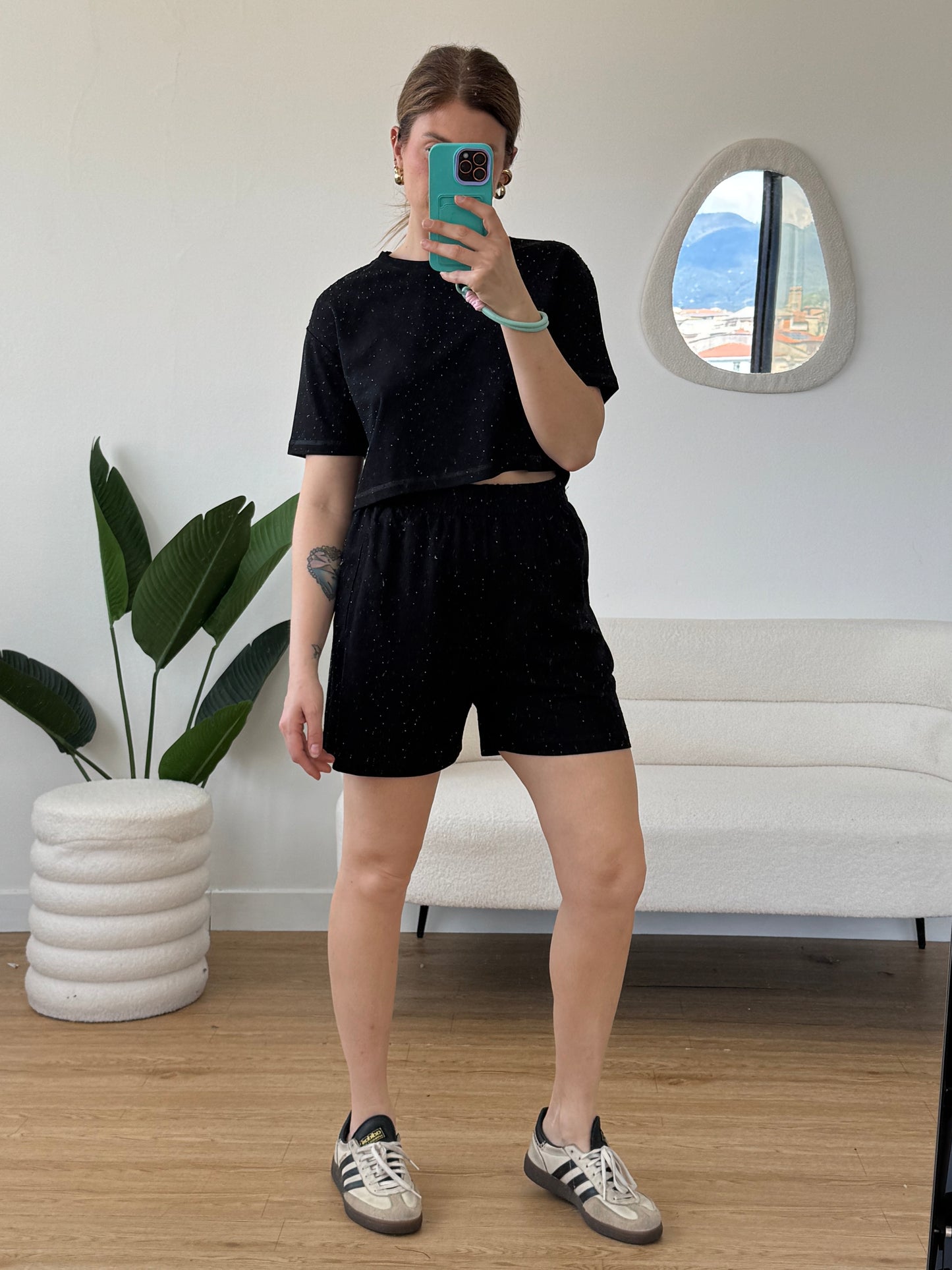 Shorts tuta con brillantini