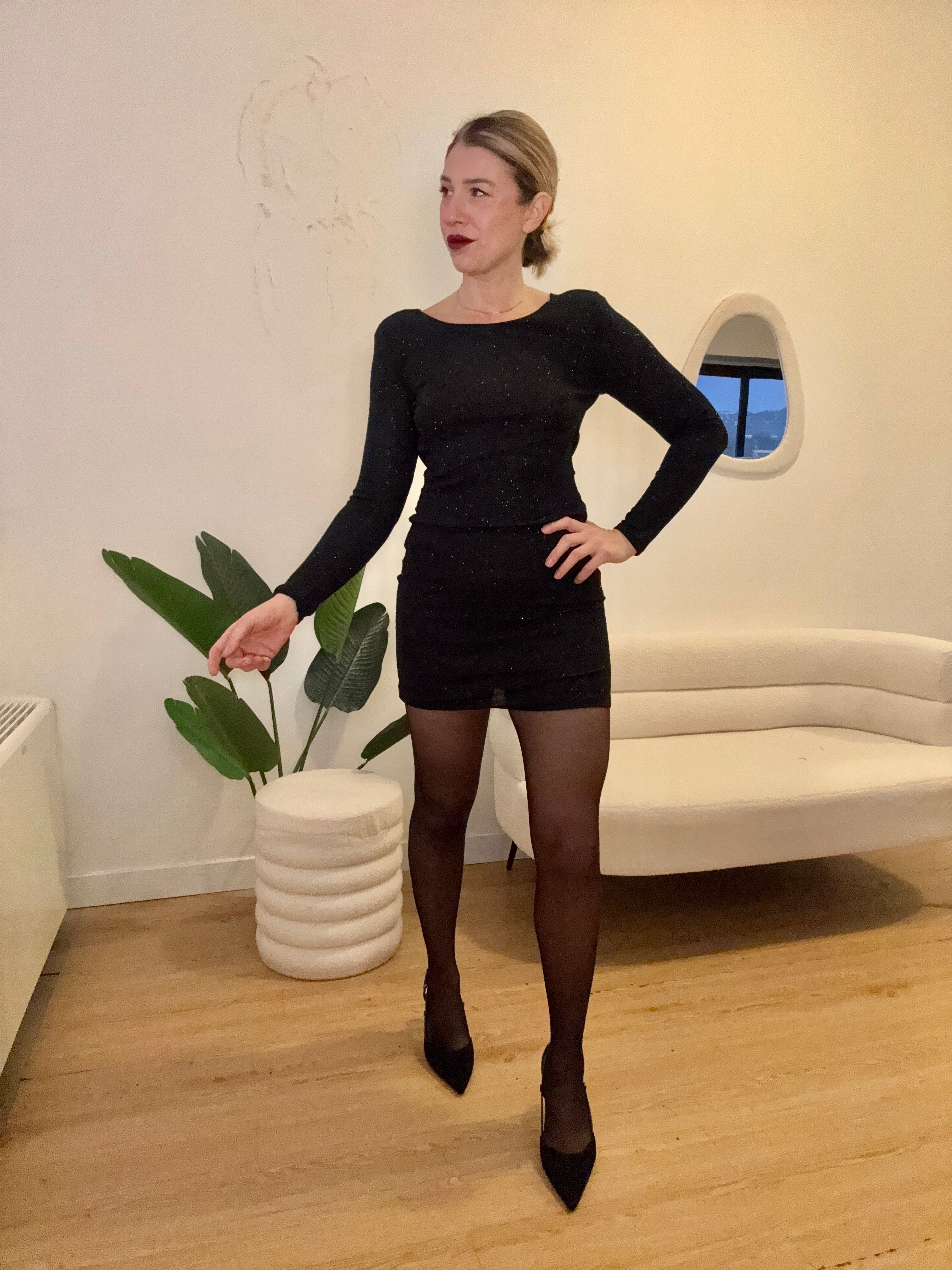 Abito in lurex scollato sul retro