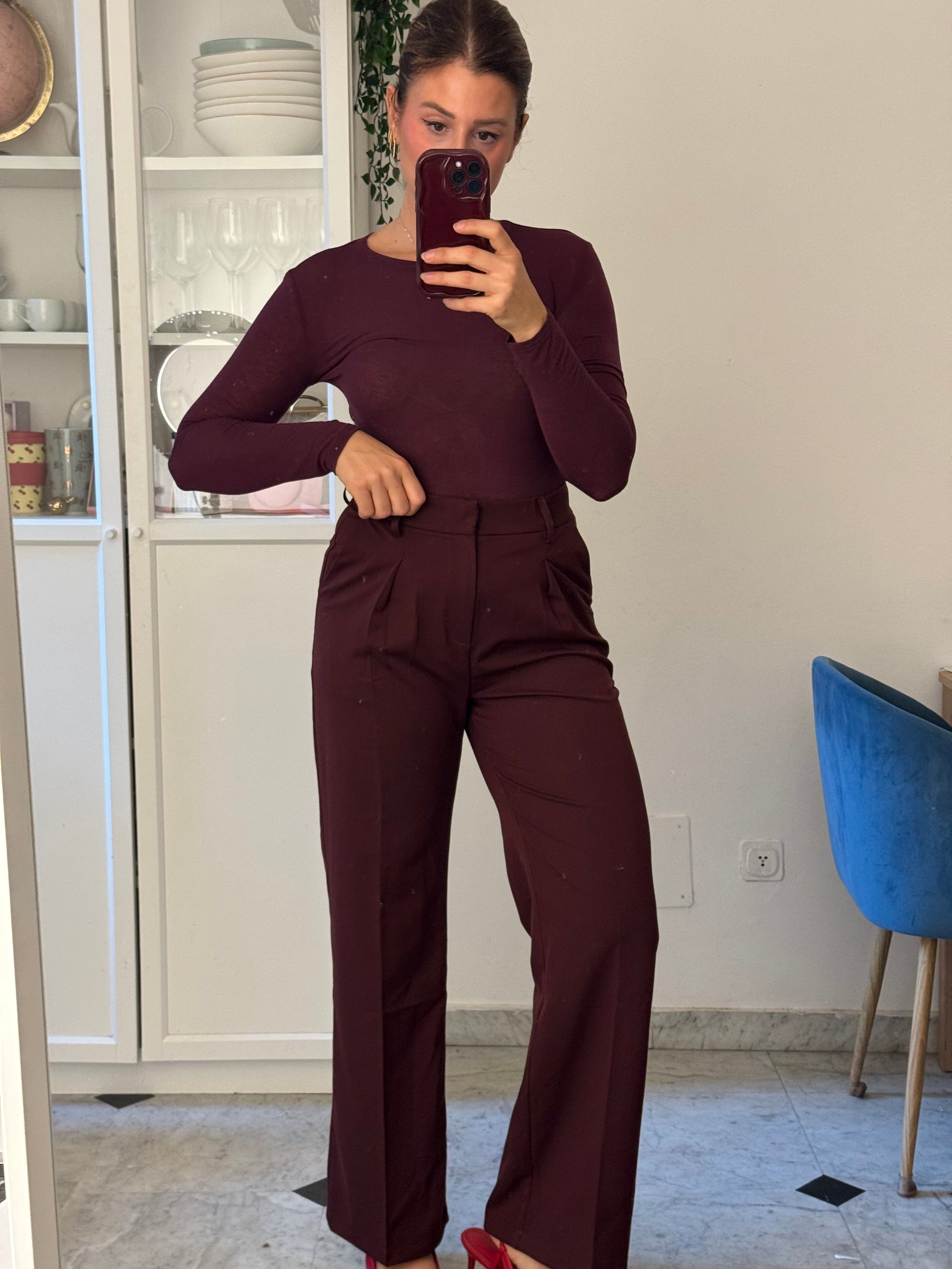 Pantaloni a palazzo con pences