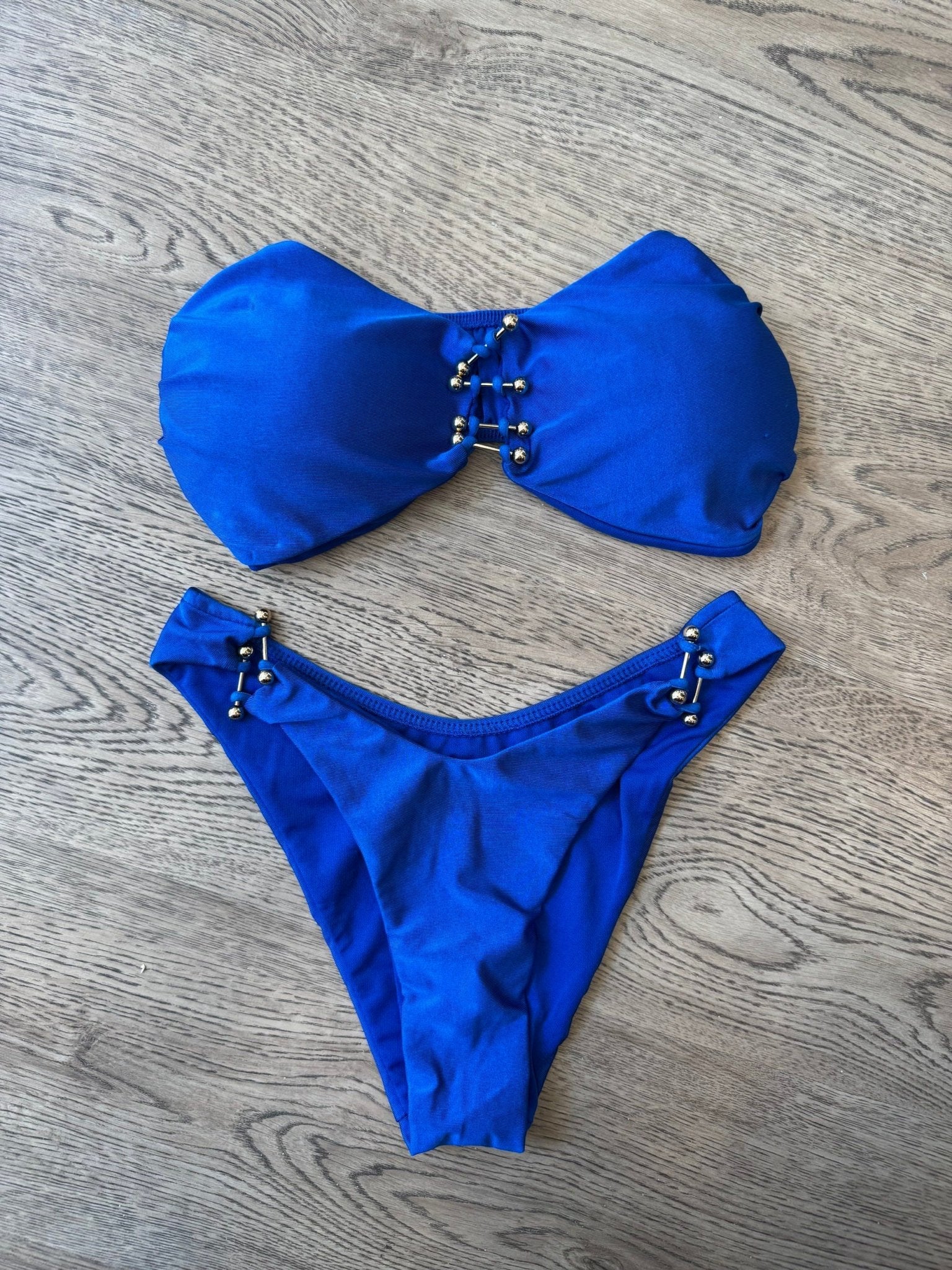 Bikini a fascia con applicazioni dorate - G.Glamour