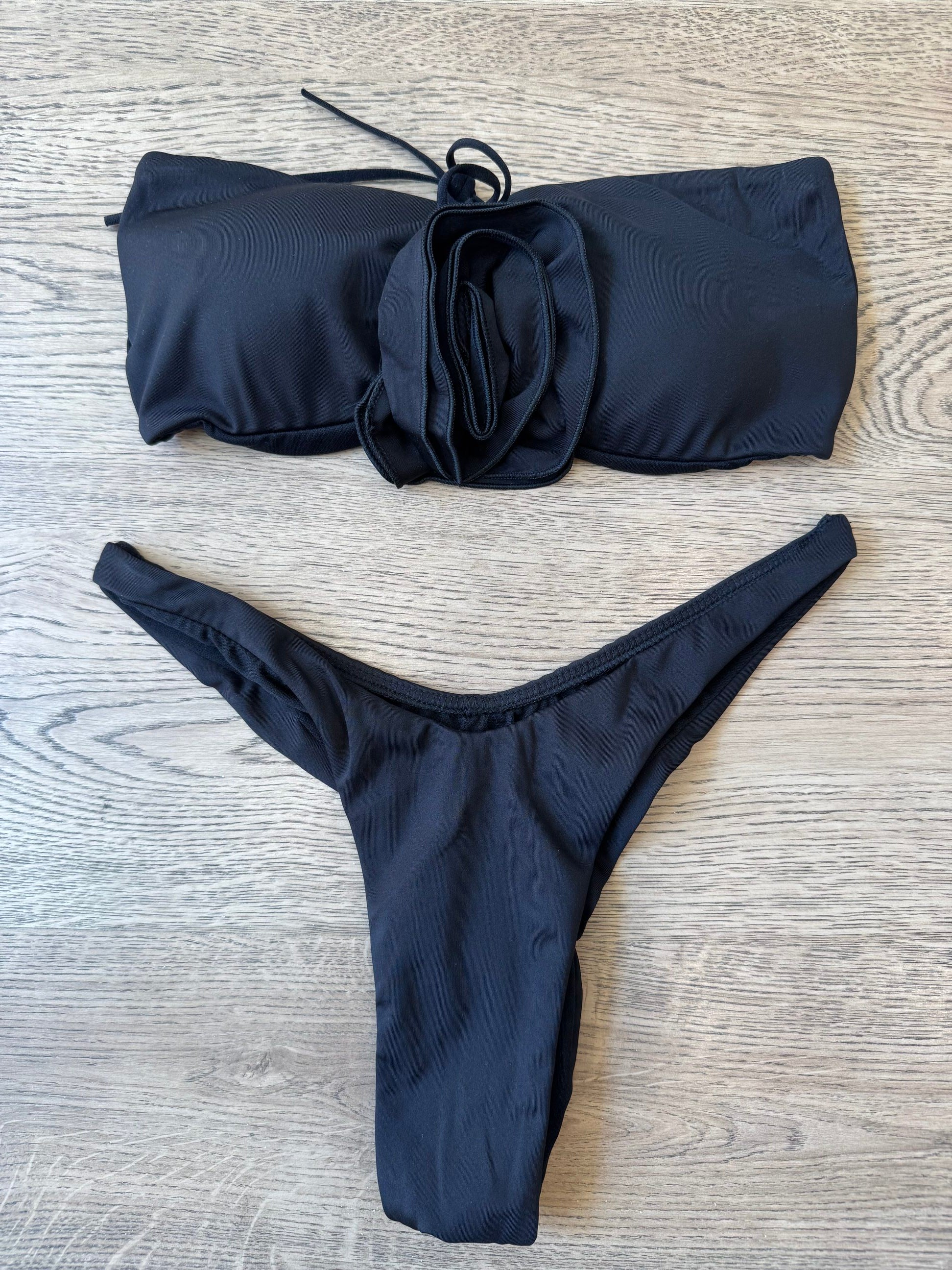 Bikini applicazione rosa