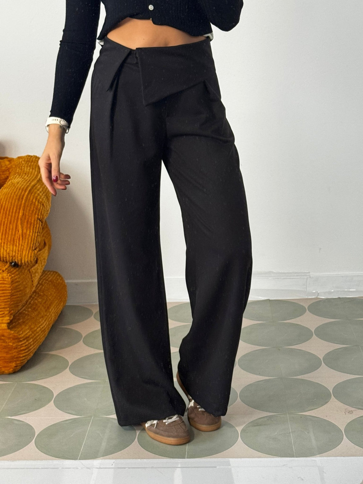Pantaloni a palazzo con risvolto in vita - GGlam