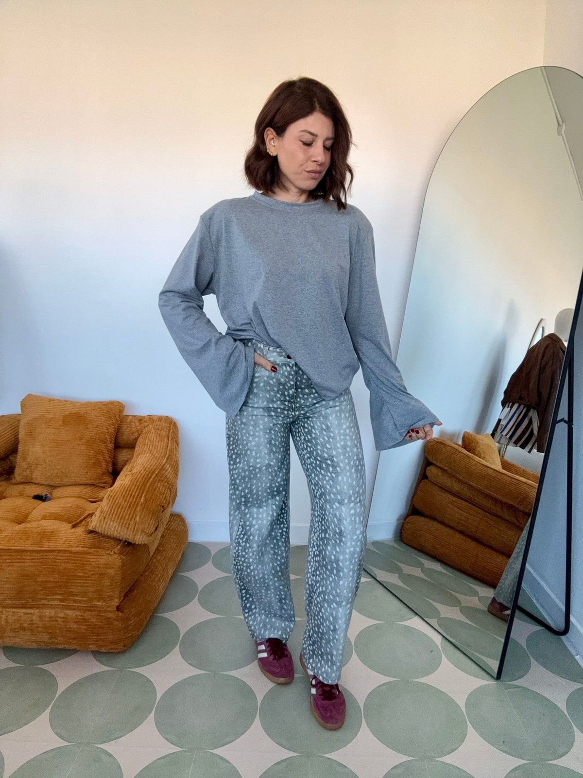 T-shirt con spalline oversize - GGlam
