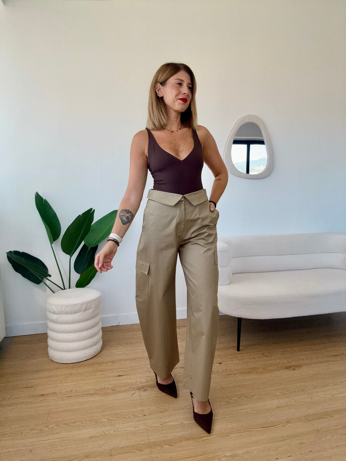 Pantaloni cargo risovoltino in vita