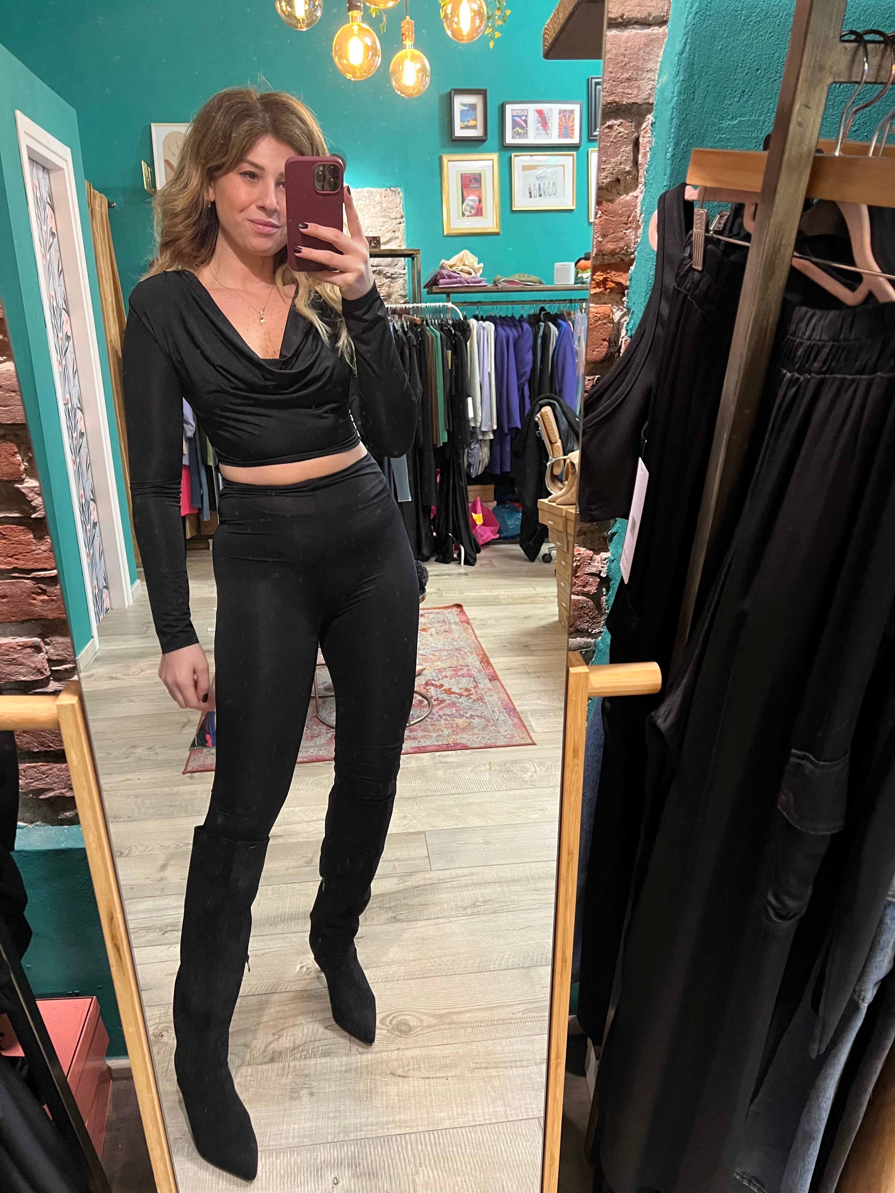 Tuta scollo drappeggio