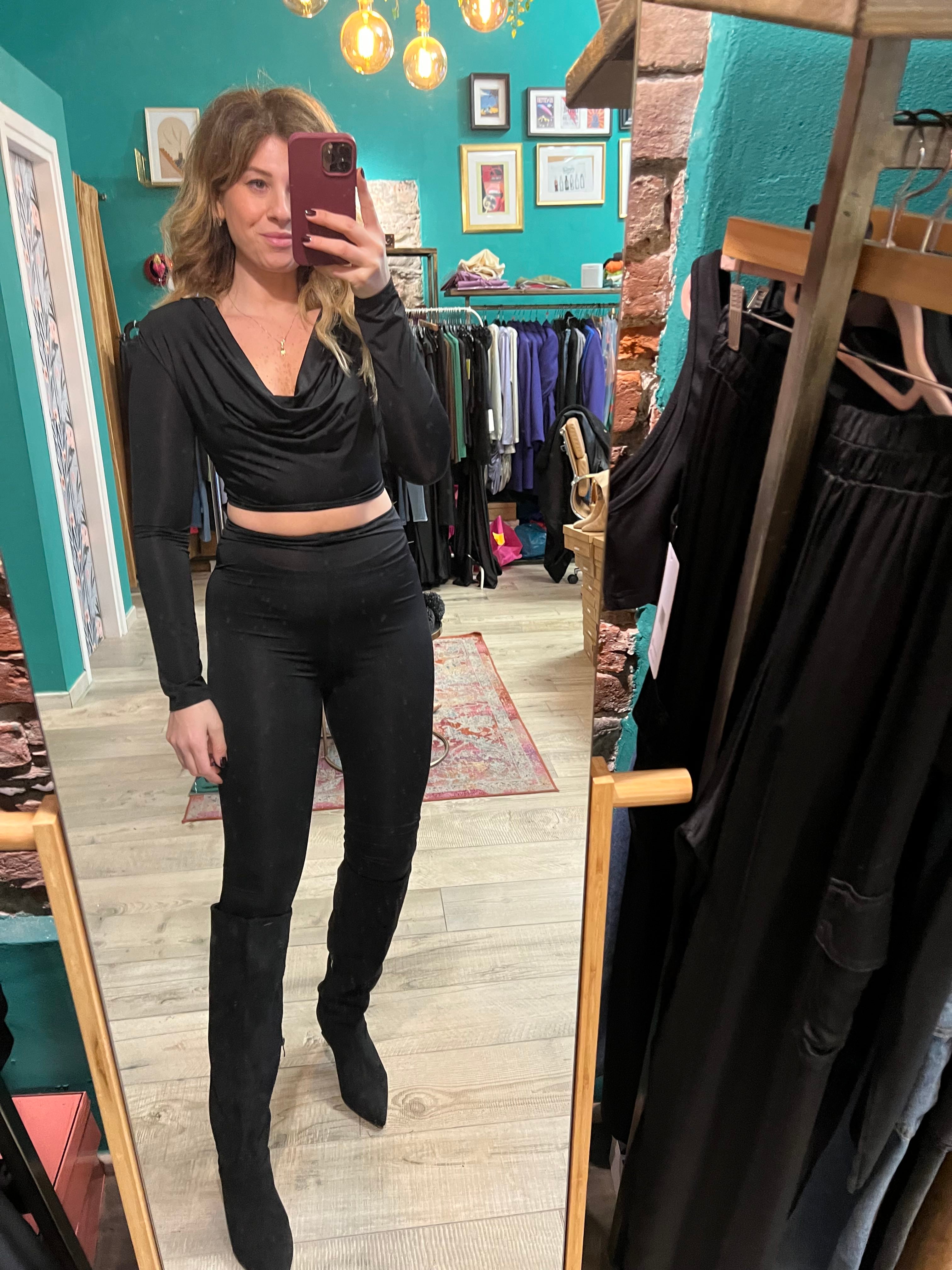 Tuta scollo drappeggio