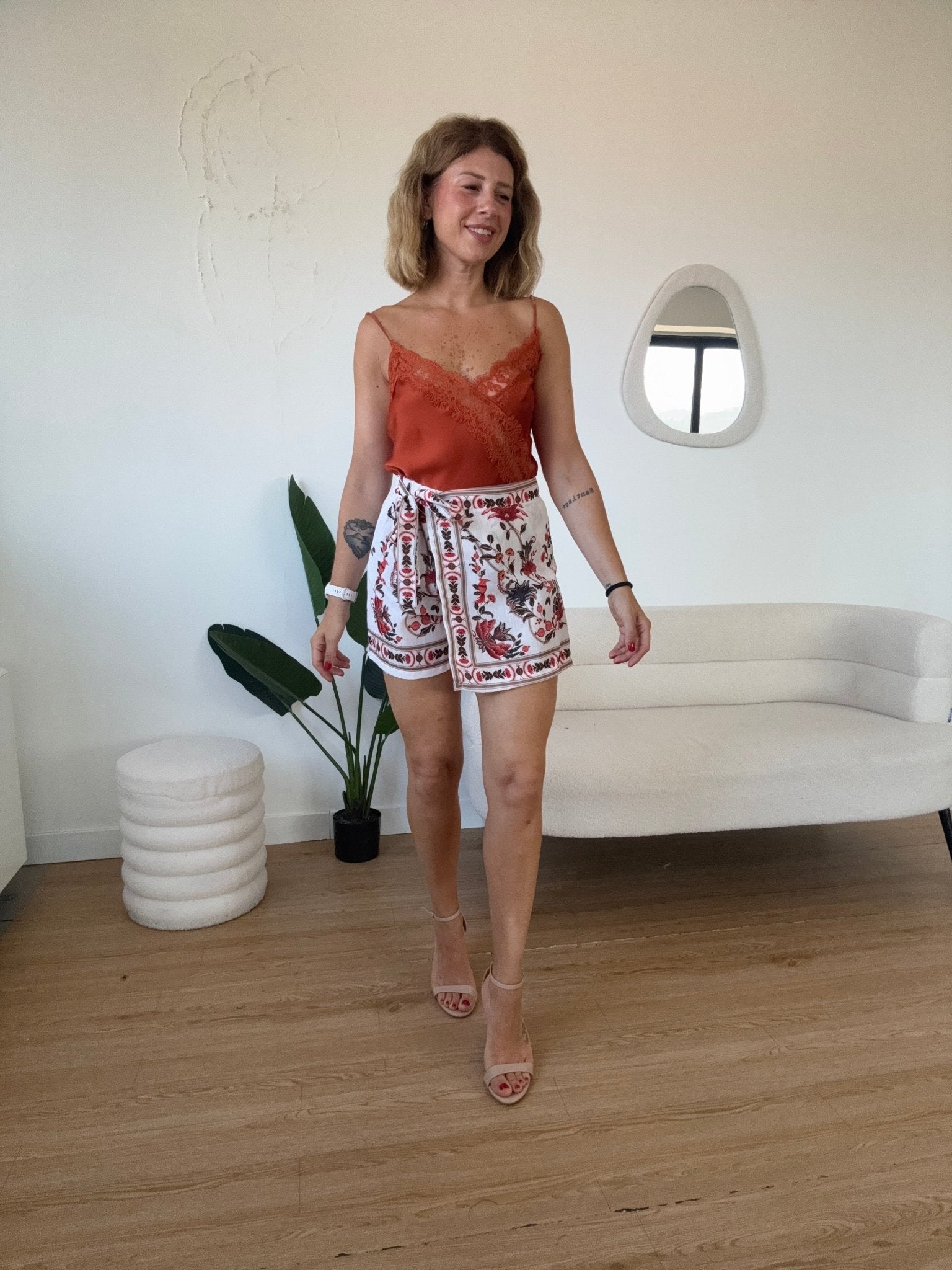 Gonna pantaloncino con ricami - G.Glamour