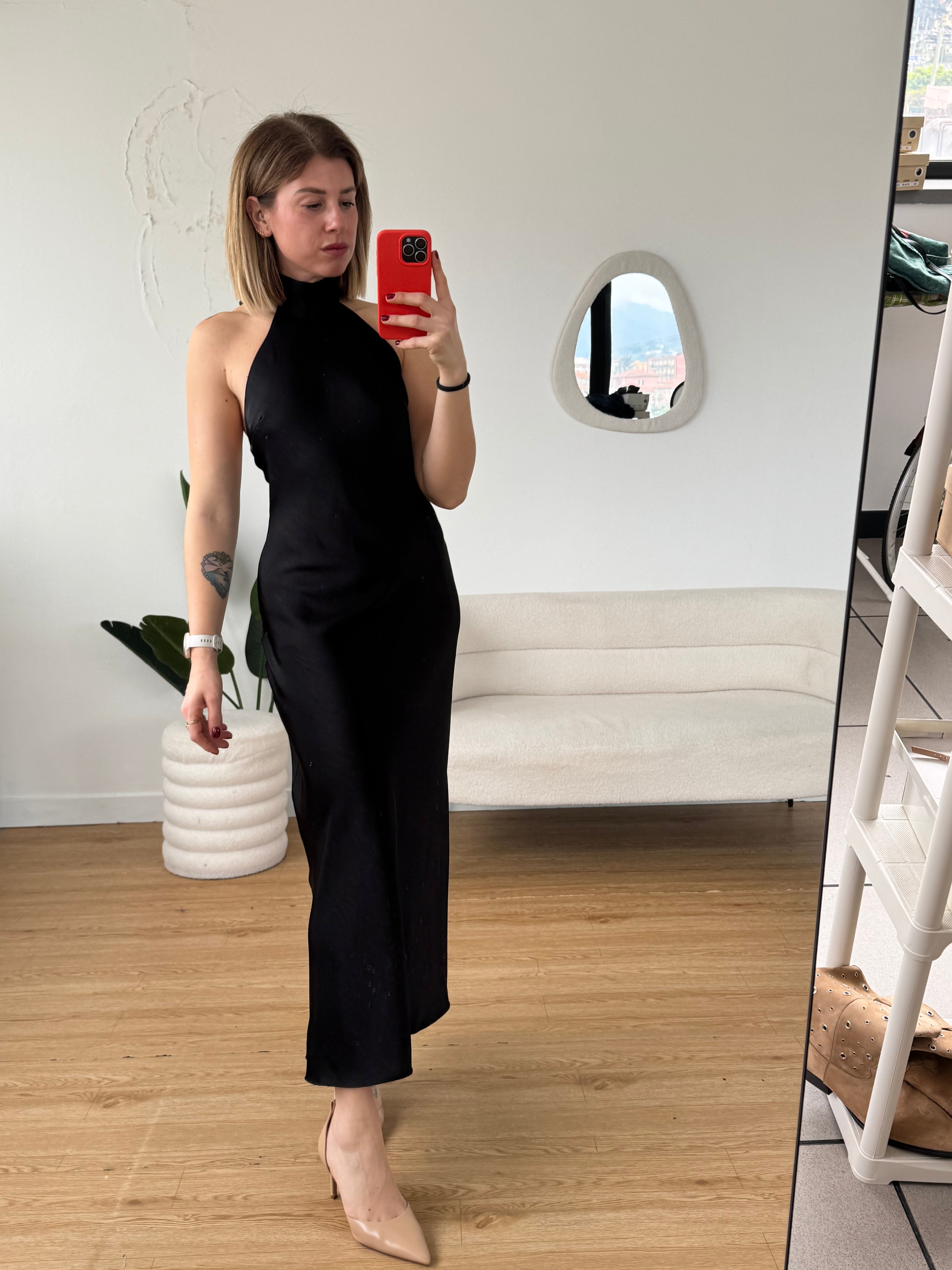 Abito lungo scollo americano