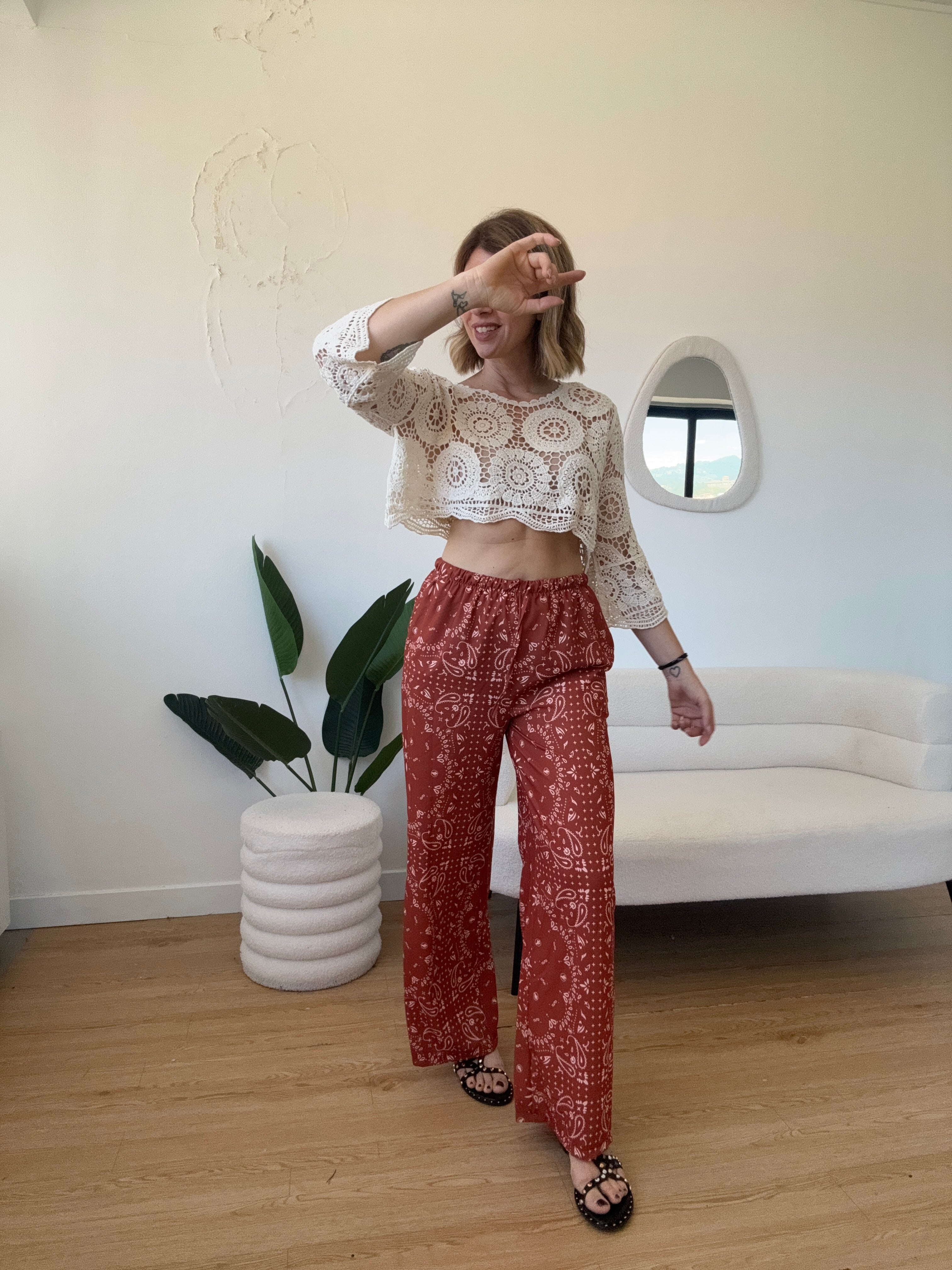 Pantaloni a palazzo stampa bandana