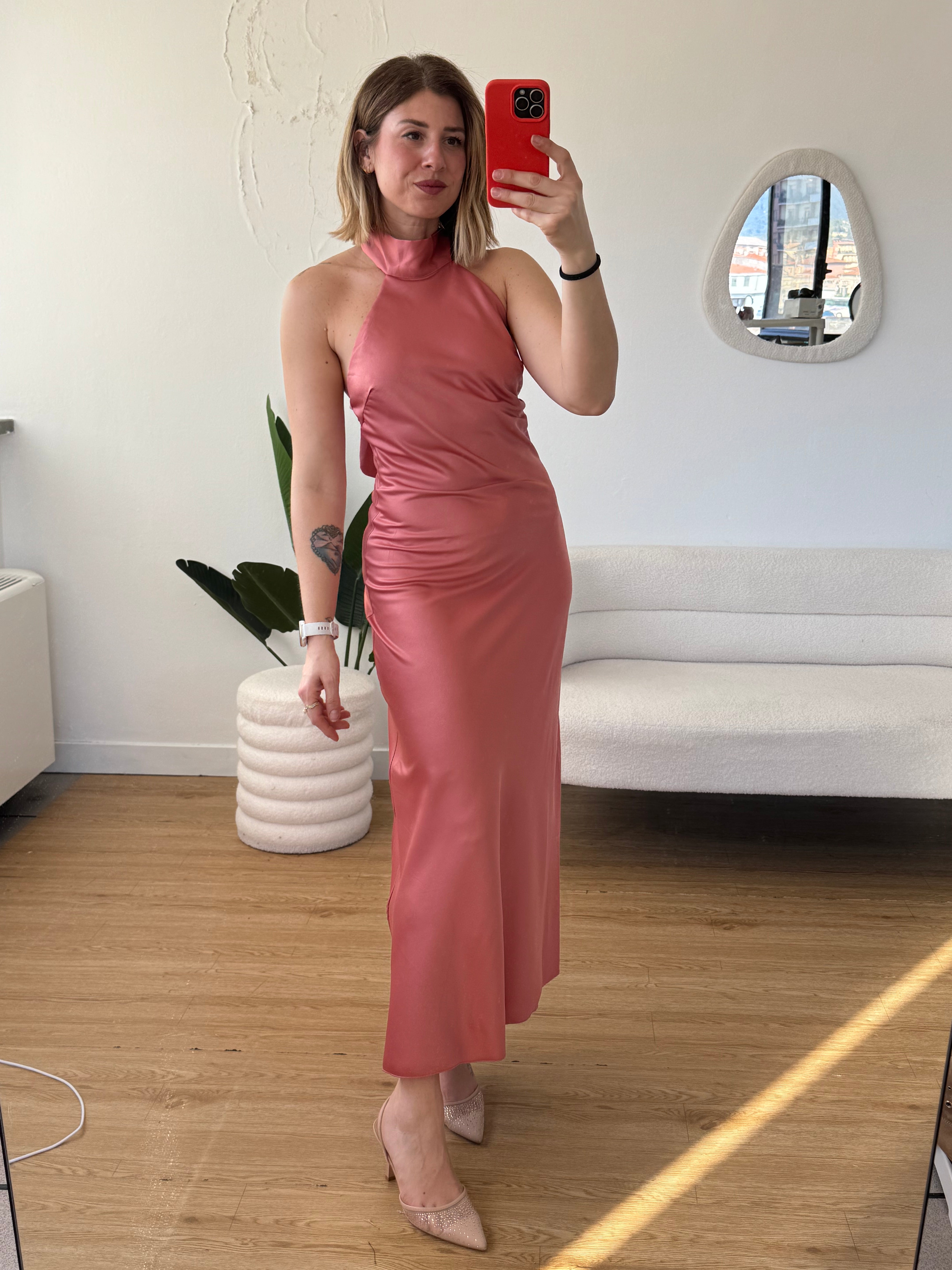 Abito lungo scollo americano