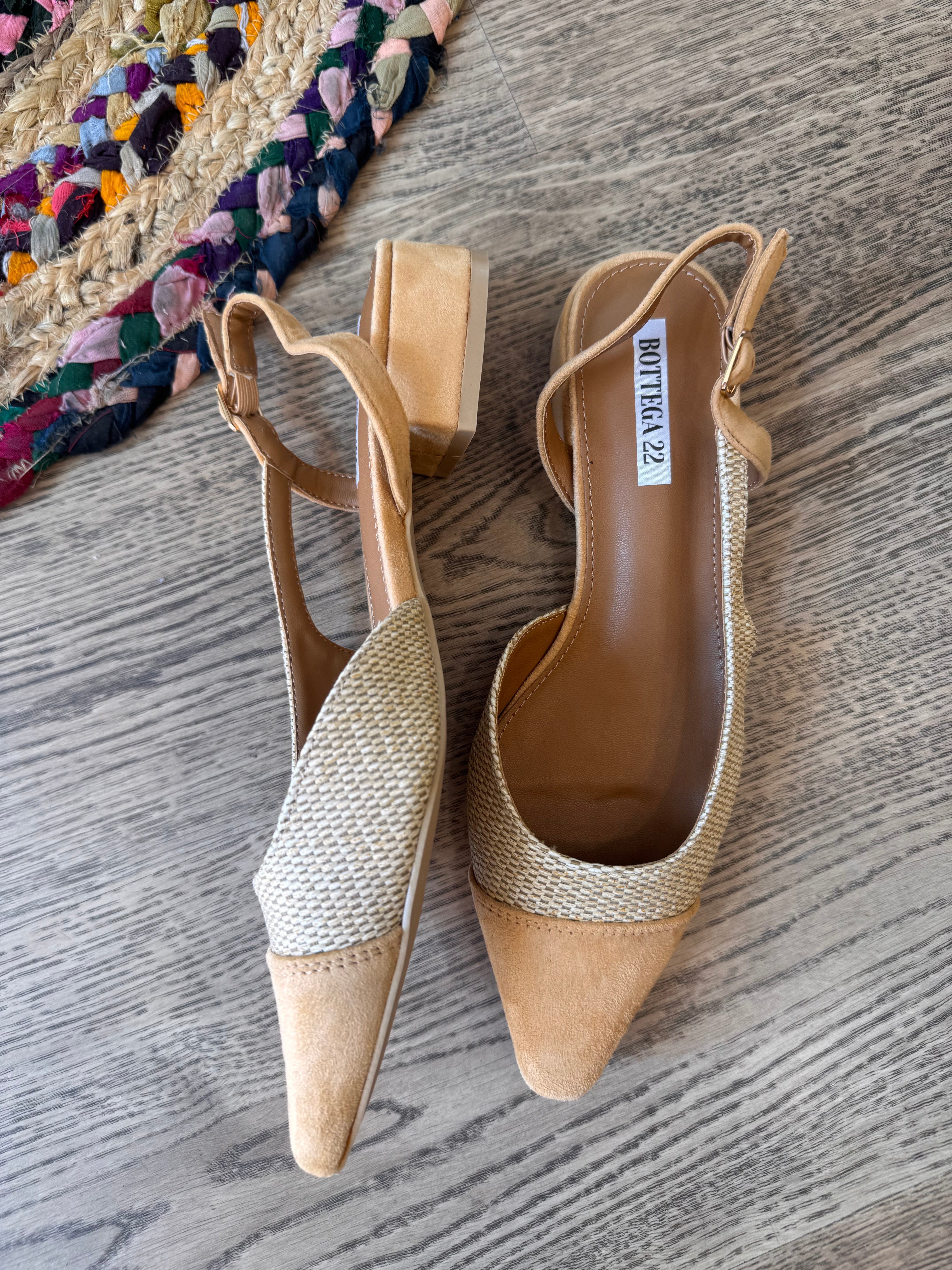 Slingback rattan punta scamosciata