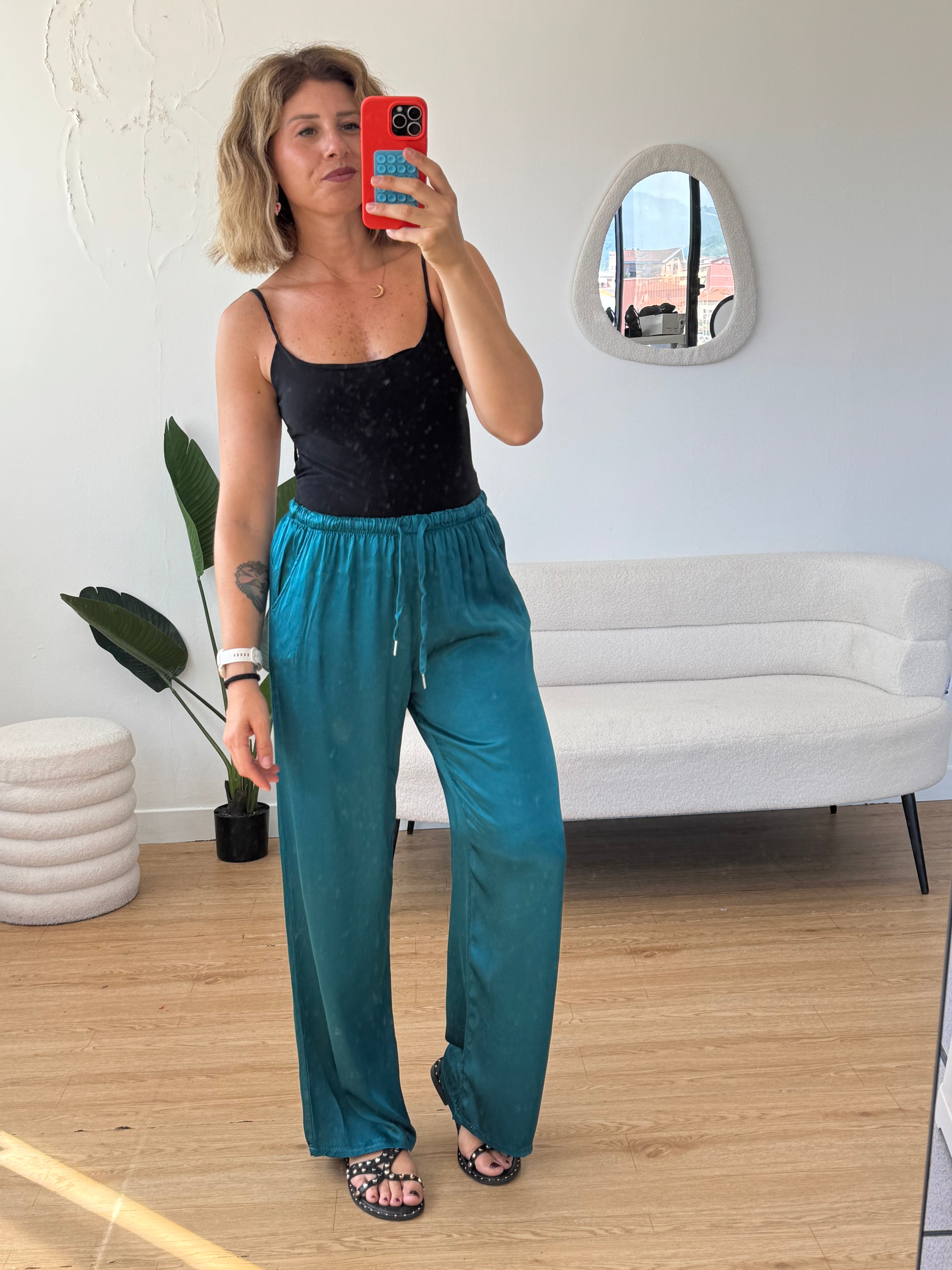 Pantalaccio effetto seta a palazzo new colors