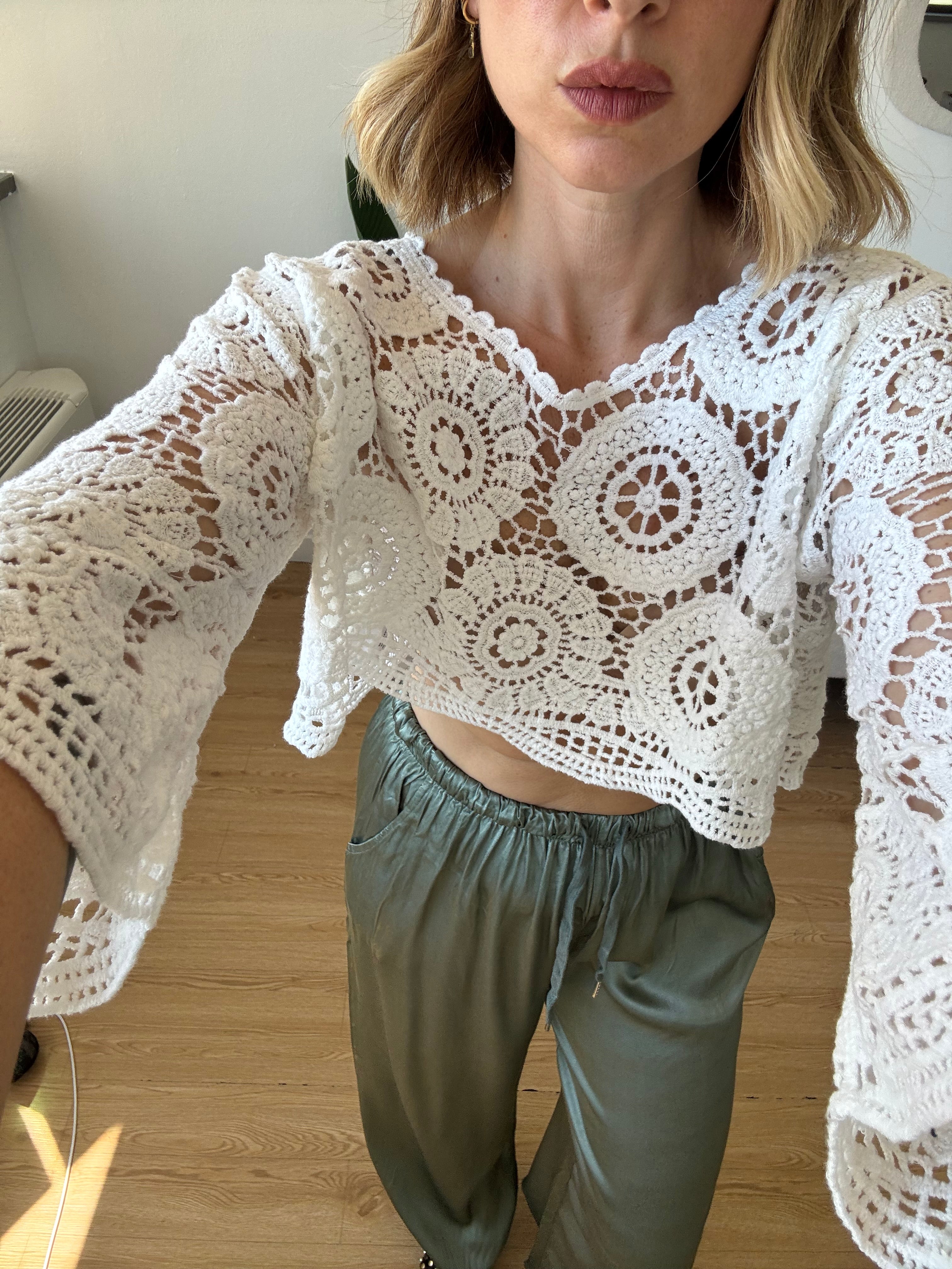 Top crochet manica a campana