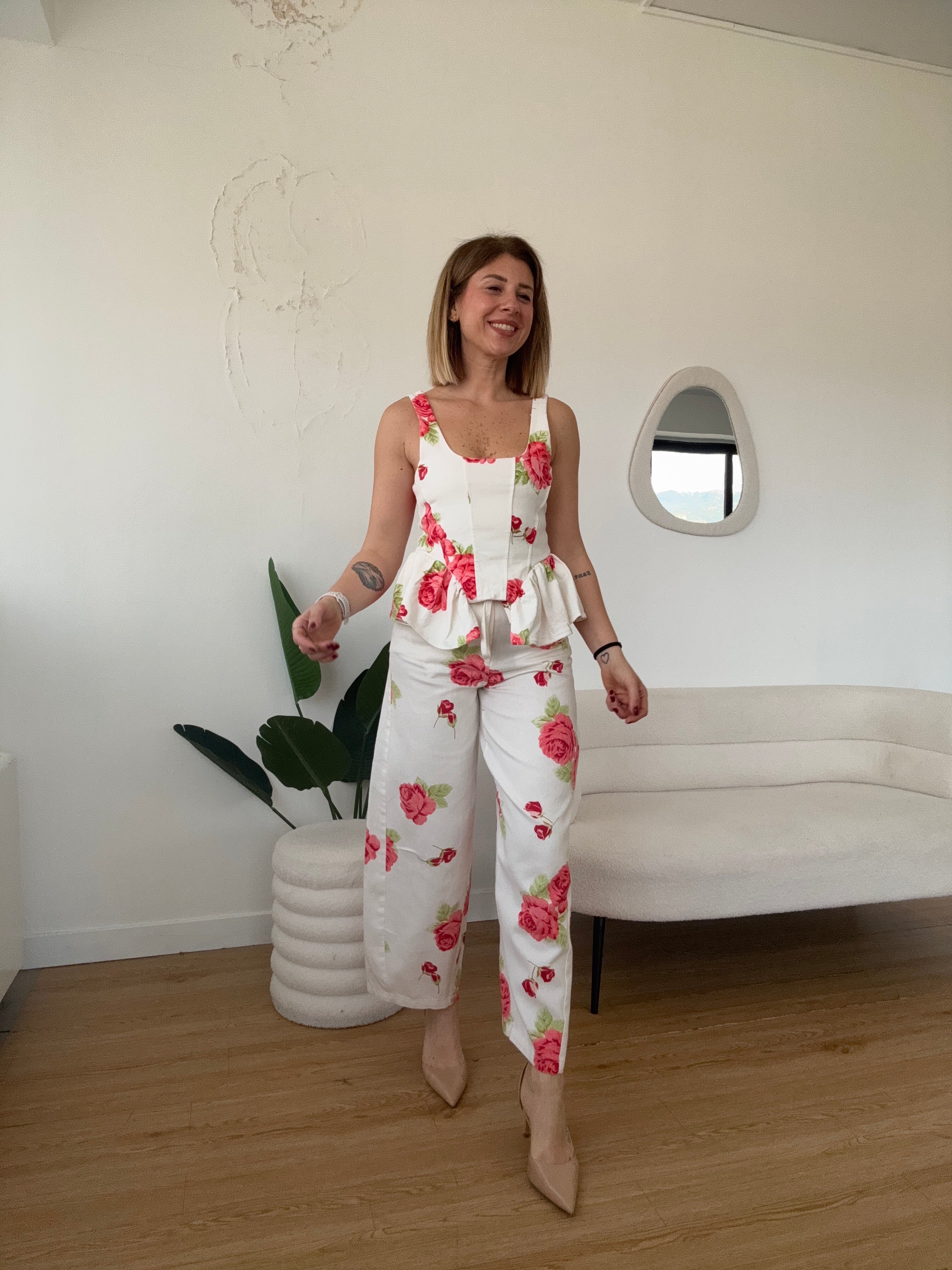 Jeans completo Rose by Lumina