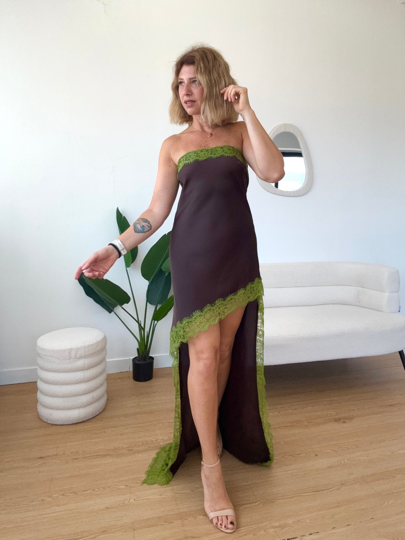Abito senza spalline asimmetrico effetto seta con pizzo Michelle - G.Glamour