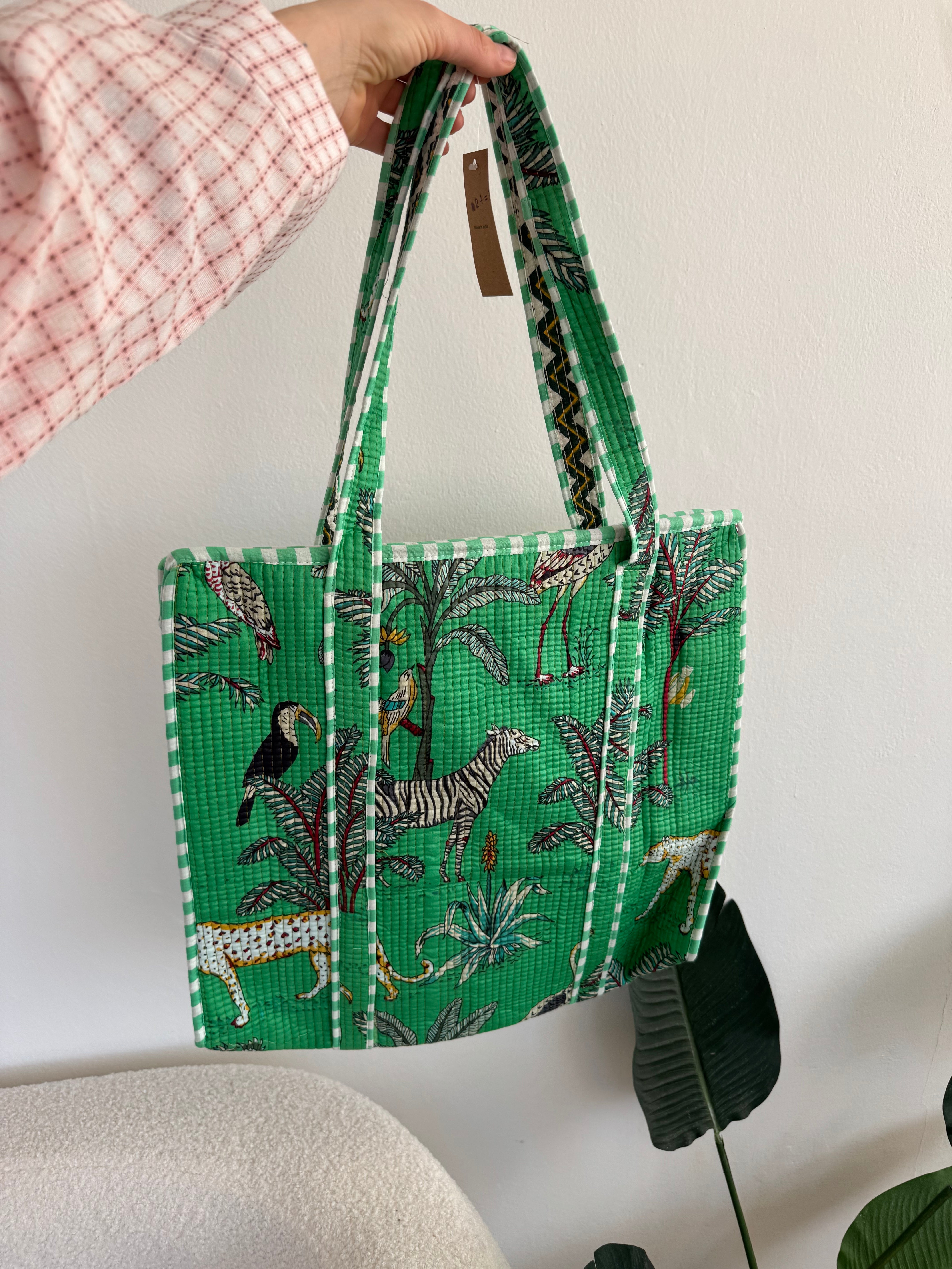 Maxi bag trapuntata verde