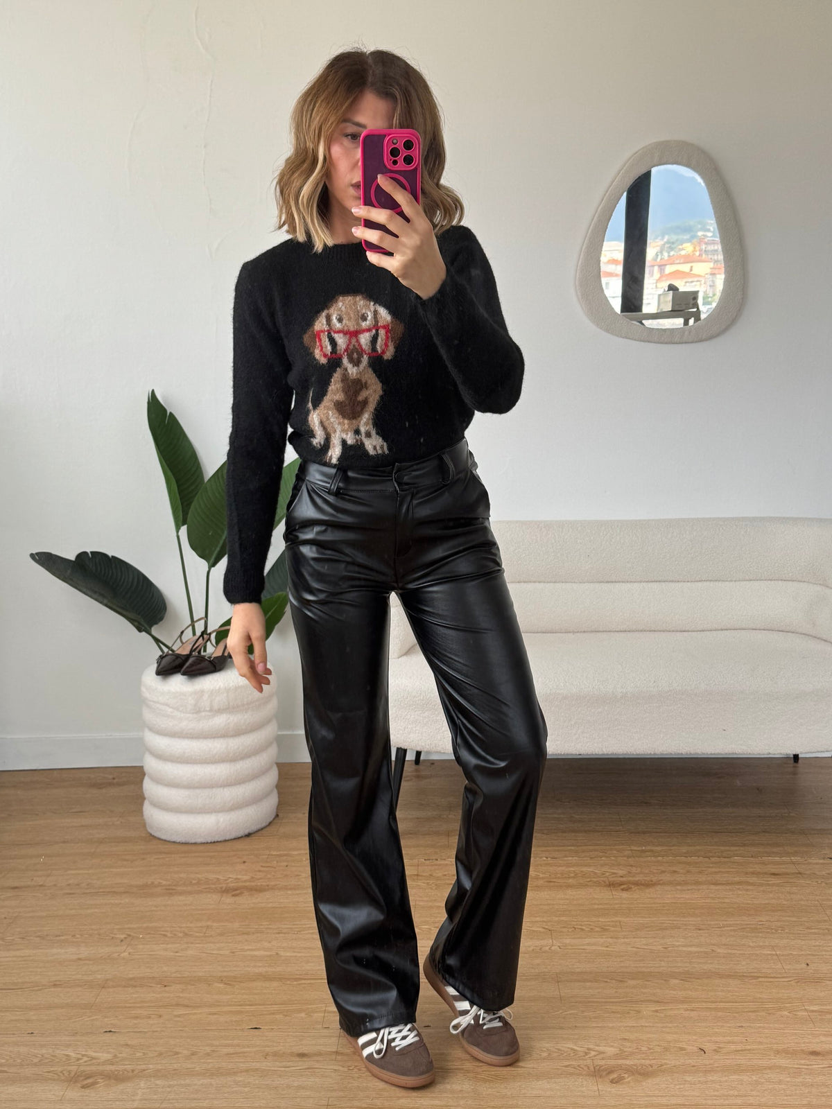 Pantaloni in ecopelle a palazzo