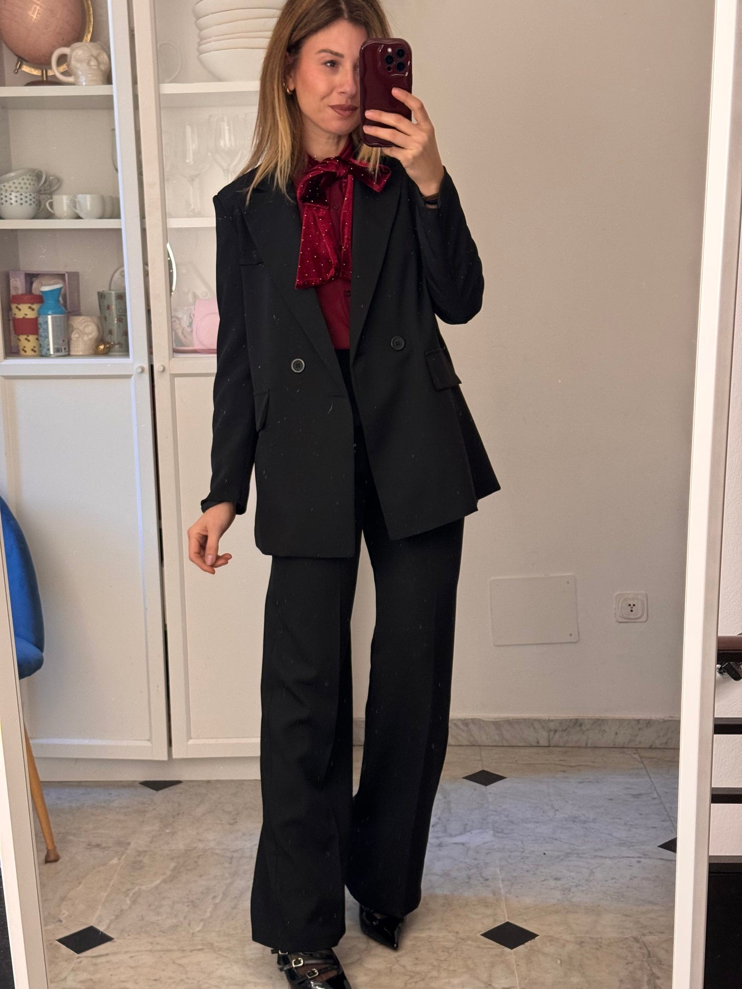 Tailleur G. glamour con pantaloni a palazzo con elastico