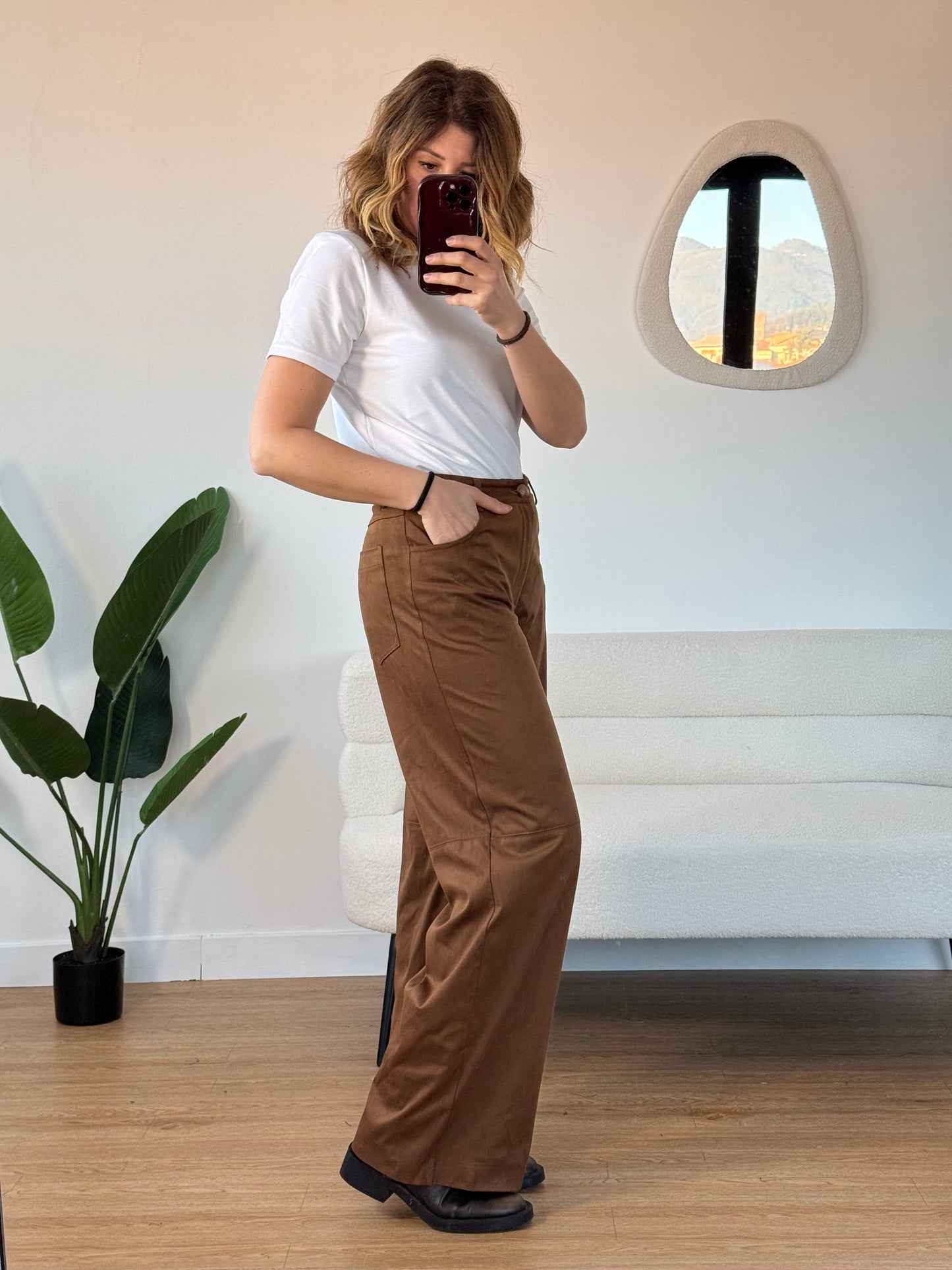 Pantaloni suede lumina marroni