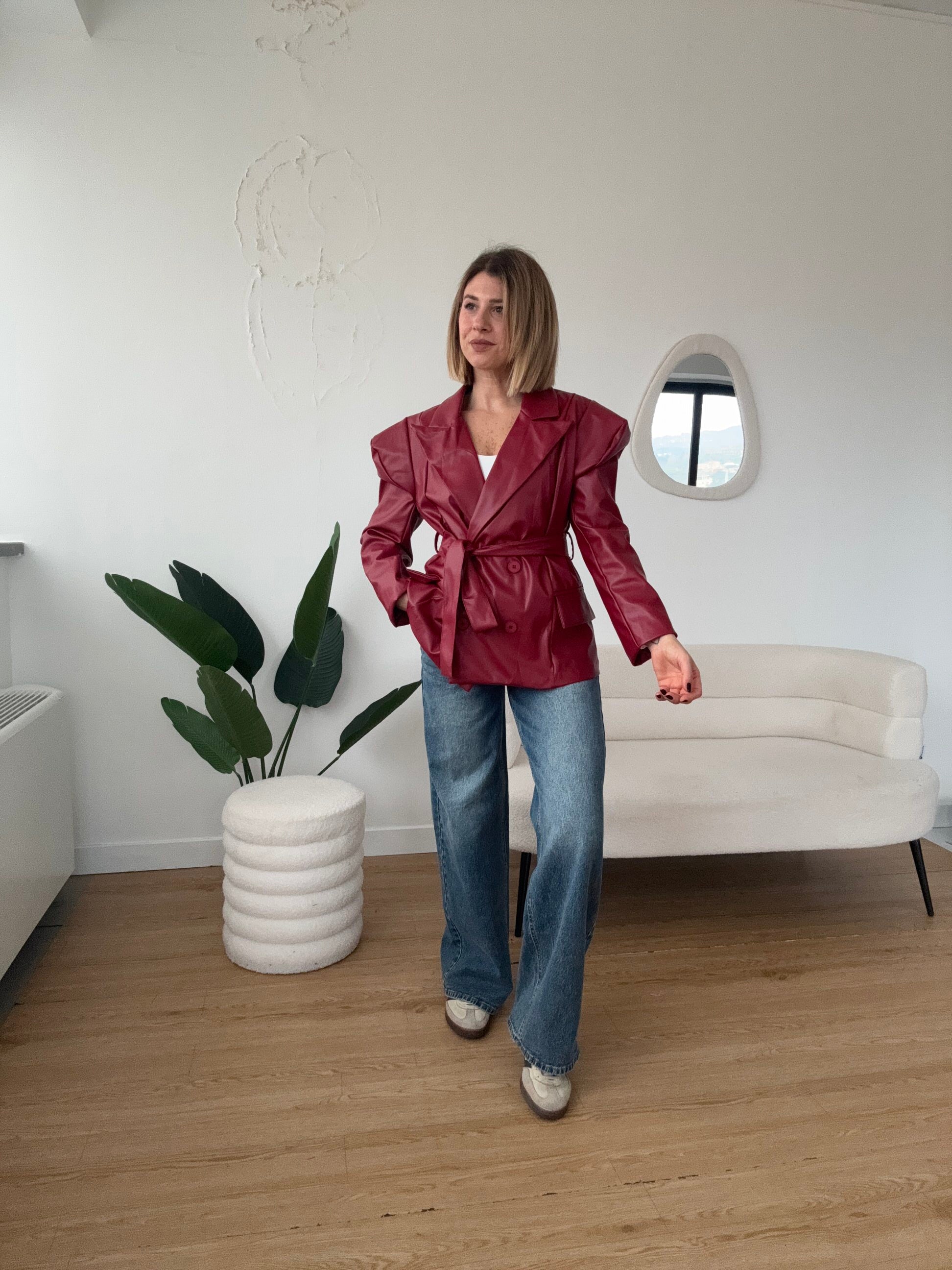 Giacca ecopelle doppio petto con spalline