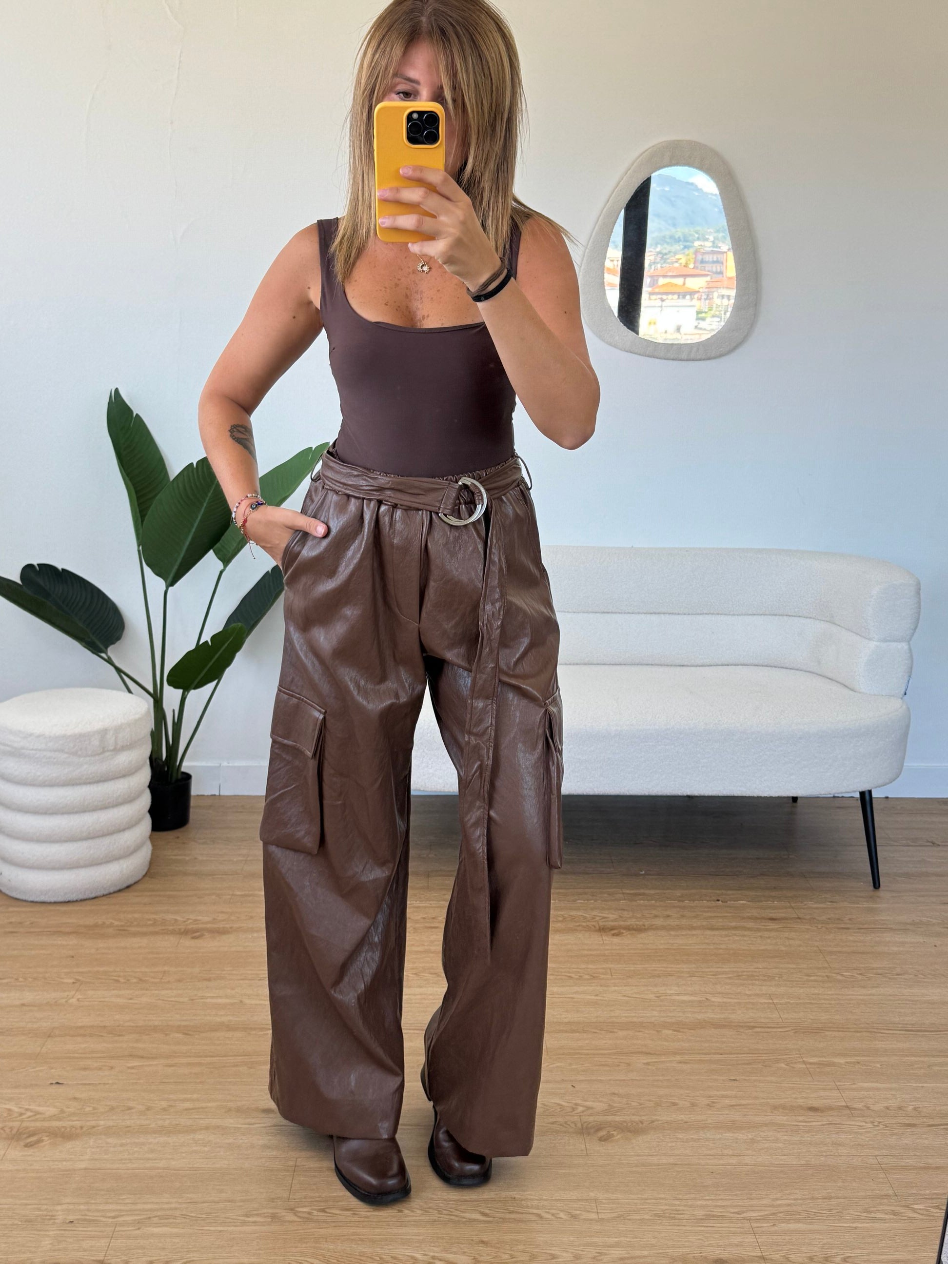 Pantaloni cargo ecopelle By Lumina completo Beyoncè
